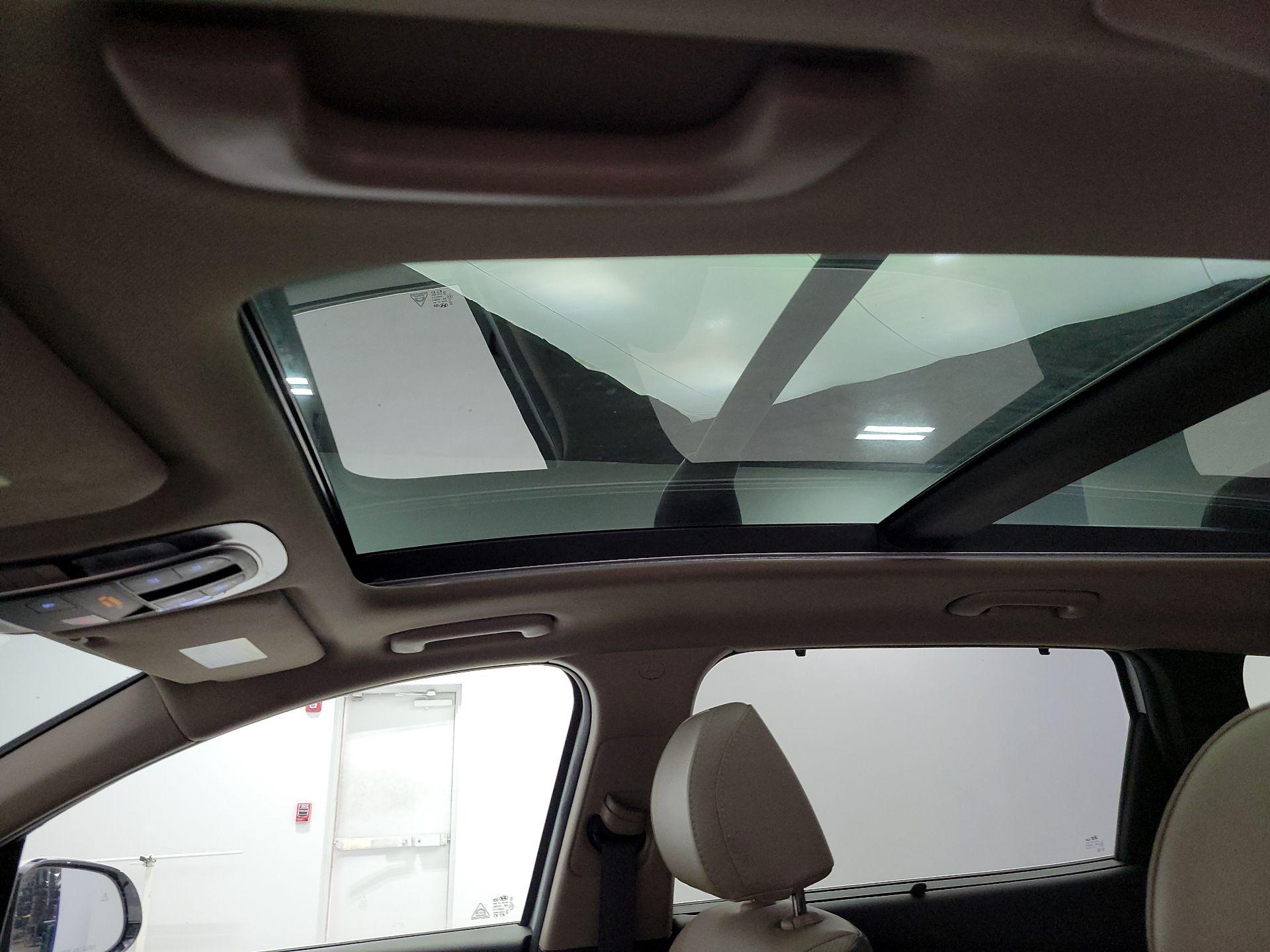 Thumbnail: 2023 Hyundai Santa Fe - 20