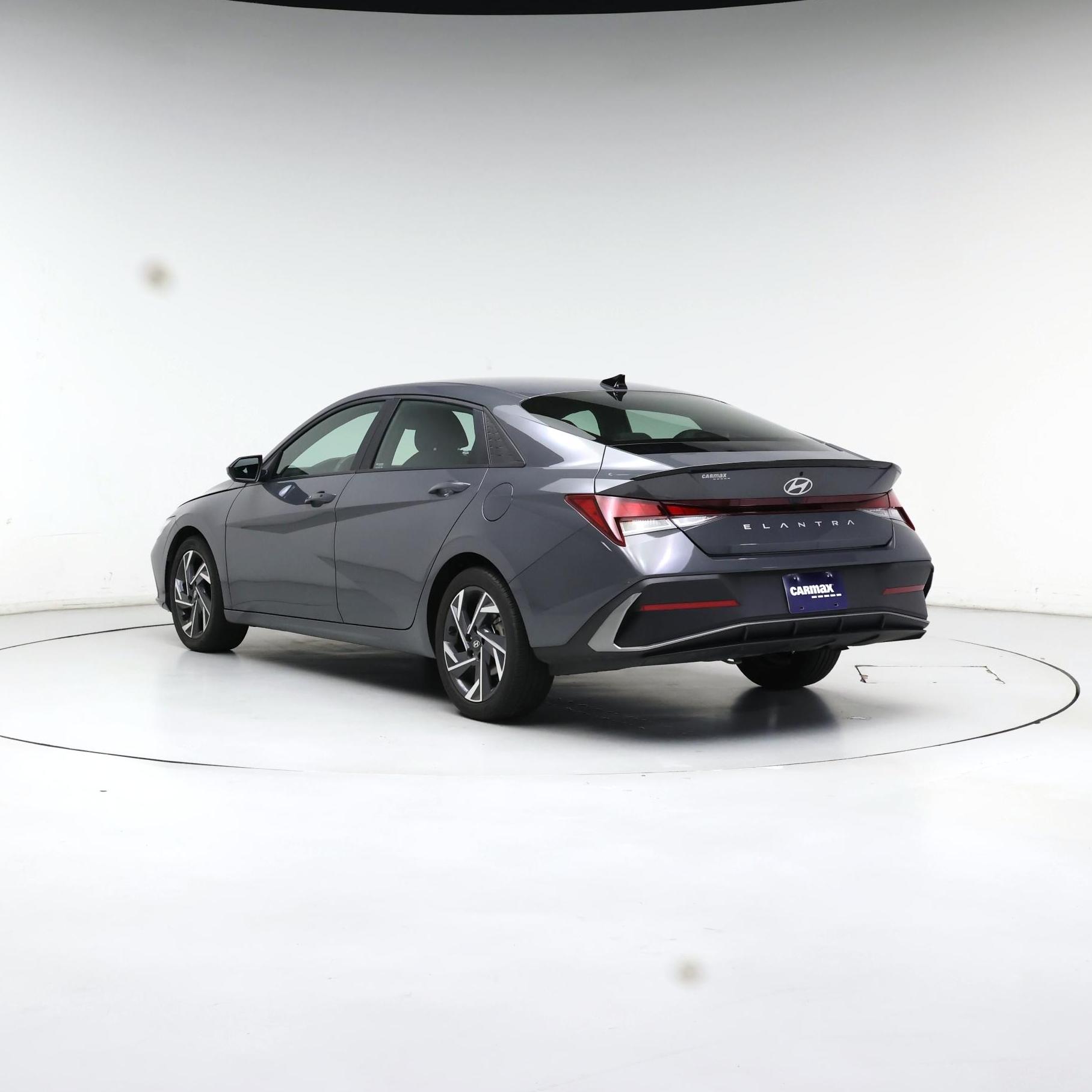 Thumbnail: 2025 Hyundai Elantra - 2