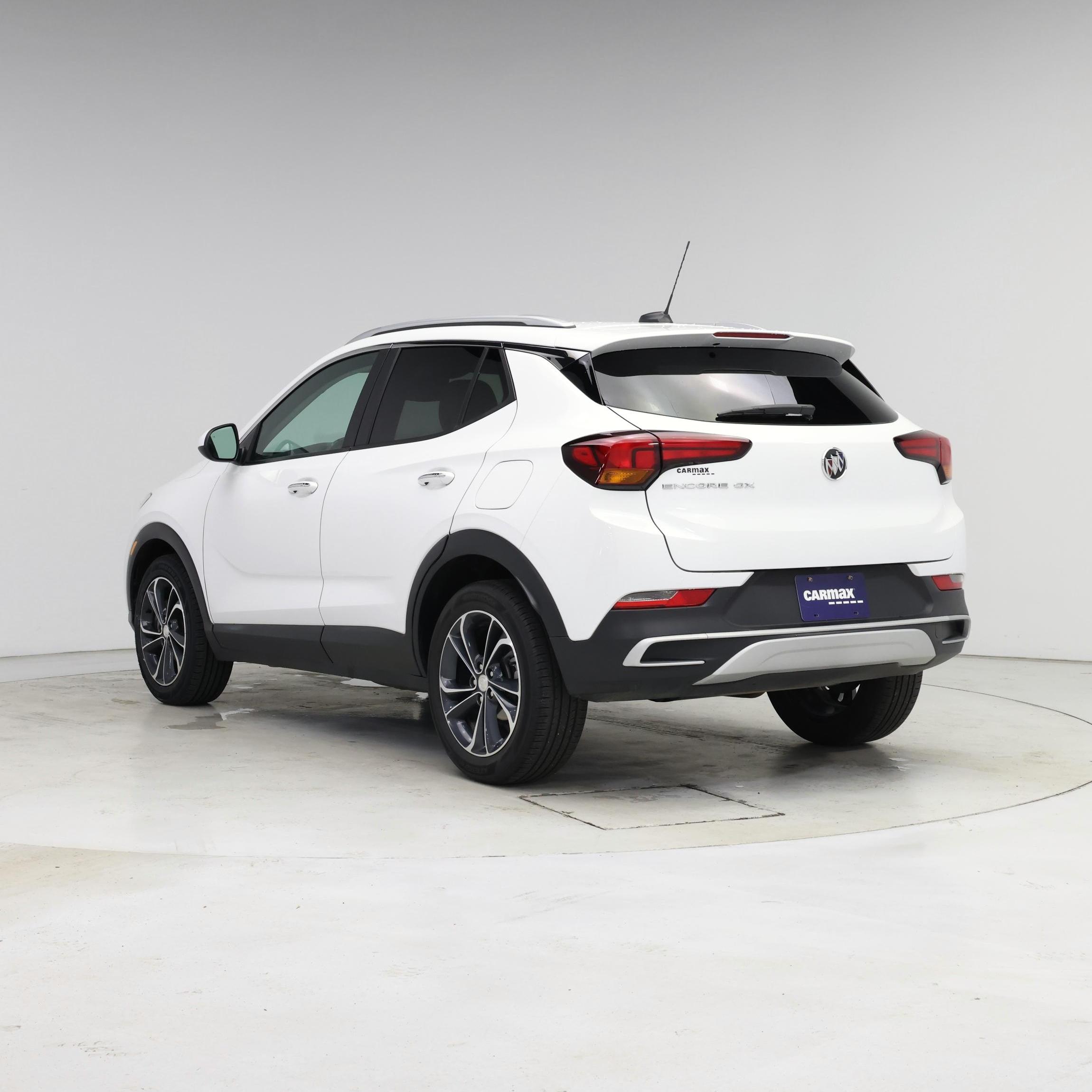 Thumbnail: 2022 Buick Encore GX - 2