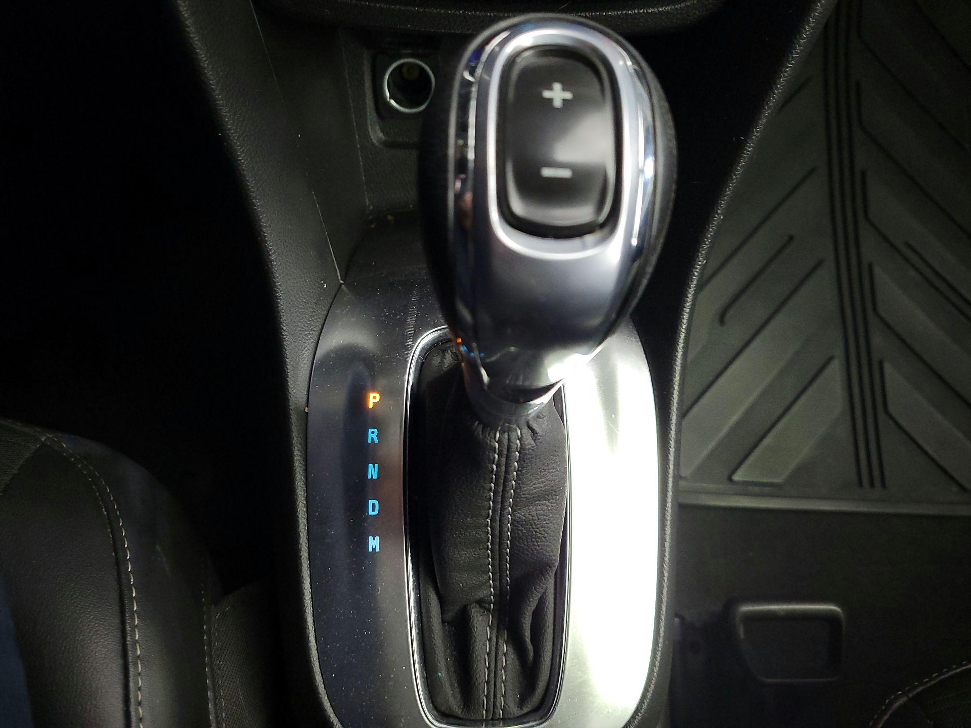 Thumbnail: 2016 Buick Encore - 17