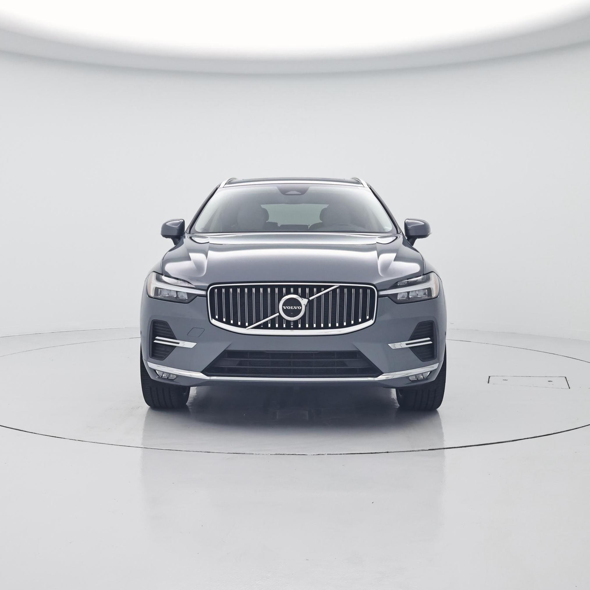 Thumbnail: 2023 Volvo XC60 - 5
