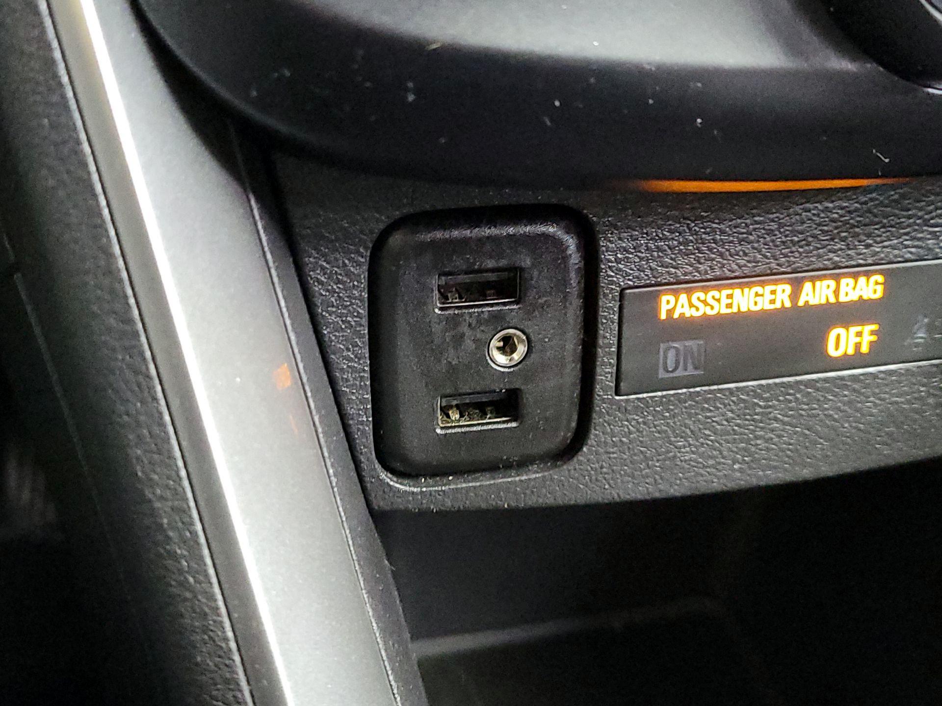 Thumbnail: 2019 Chevrolet Trax - 18