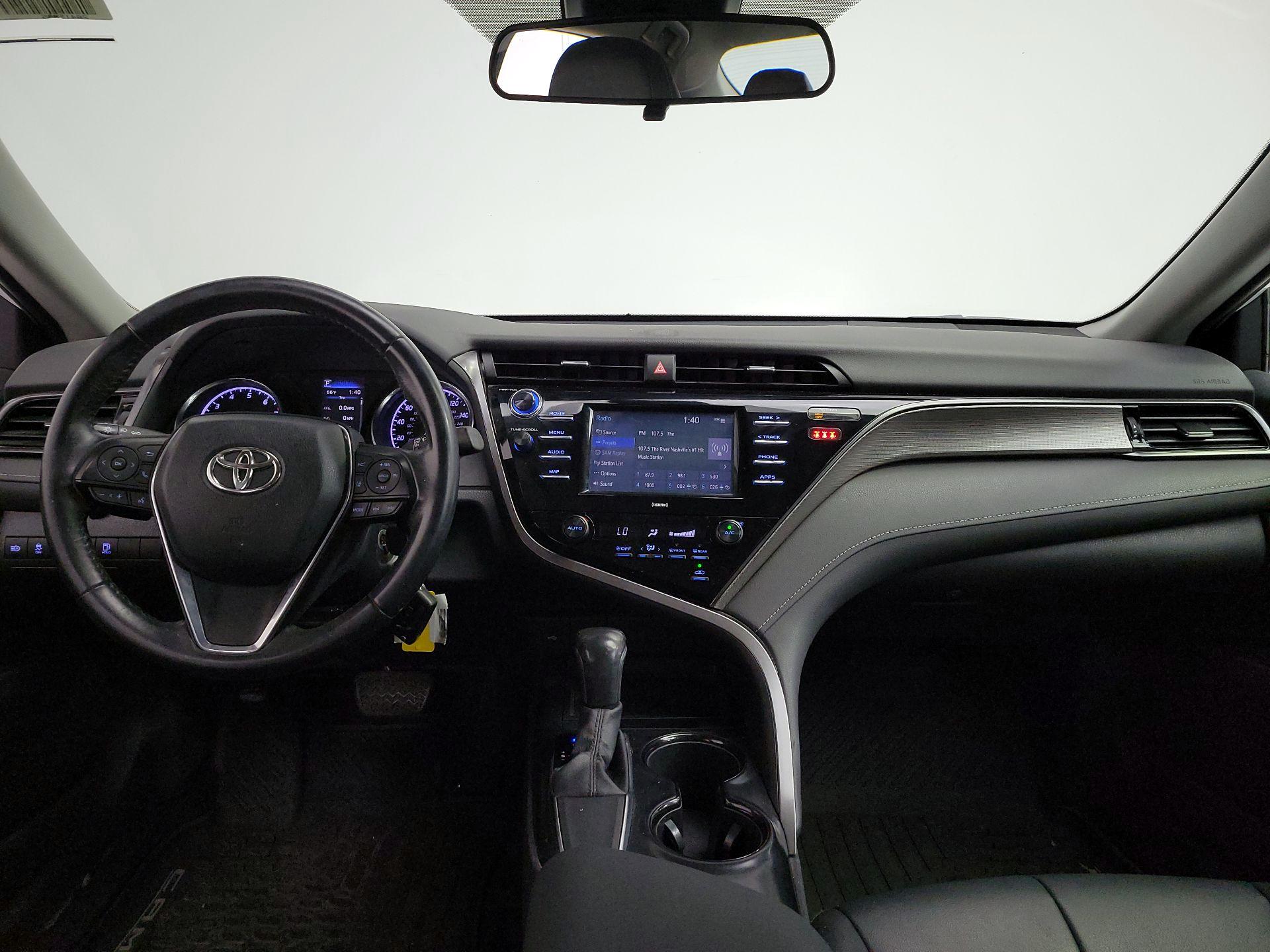 Thumbnail: 2020 Toyota Camry - 9