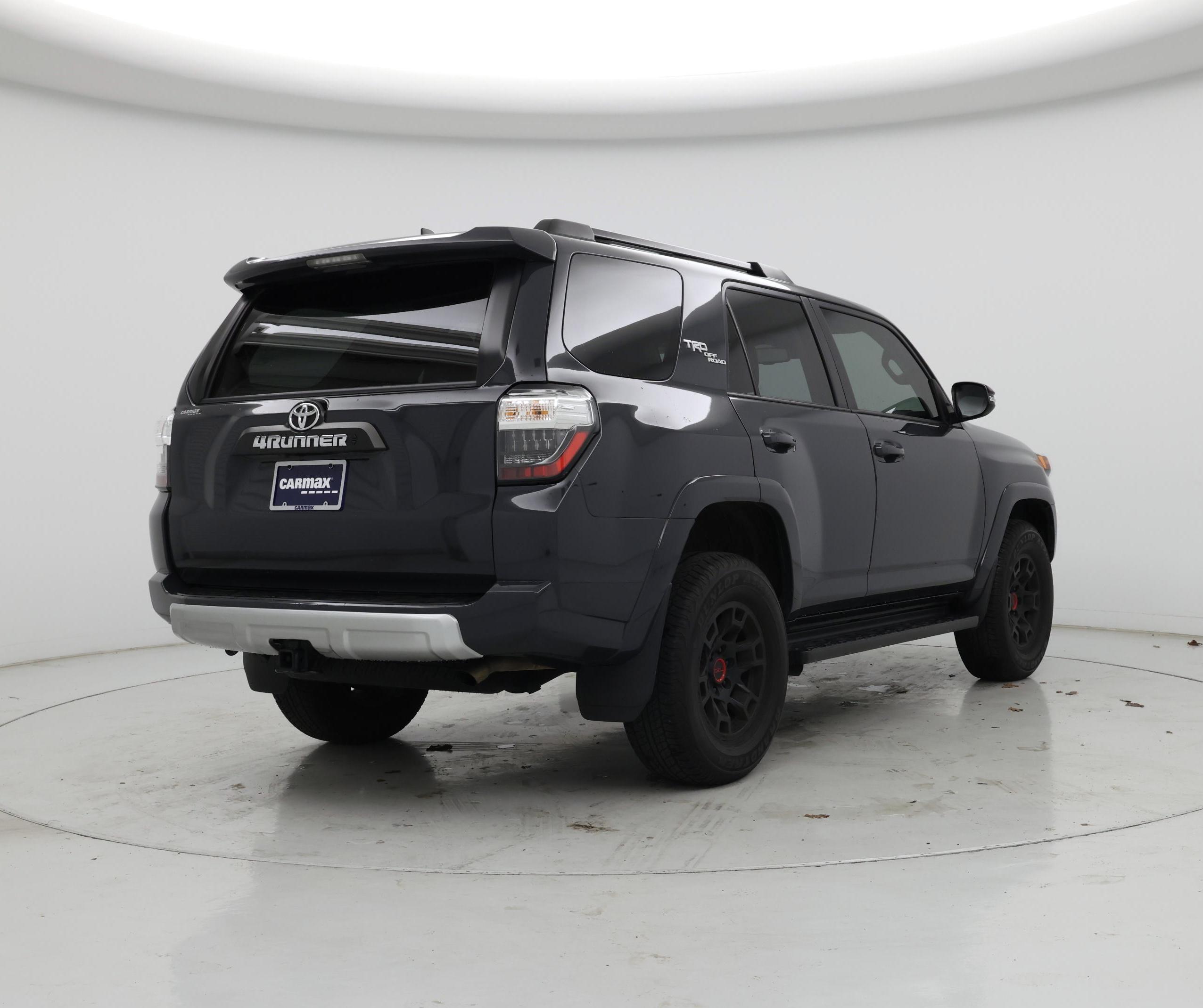 Thumbnail: 2024 Toyota 4Runner - 8