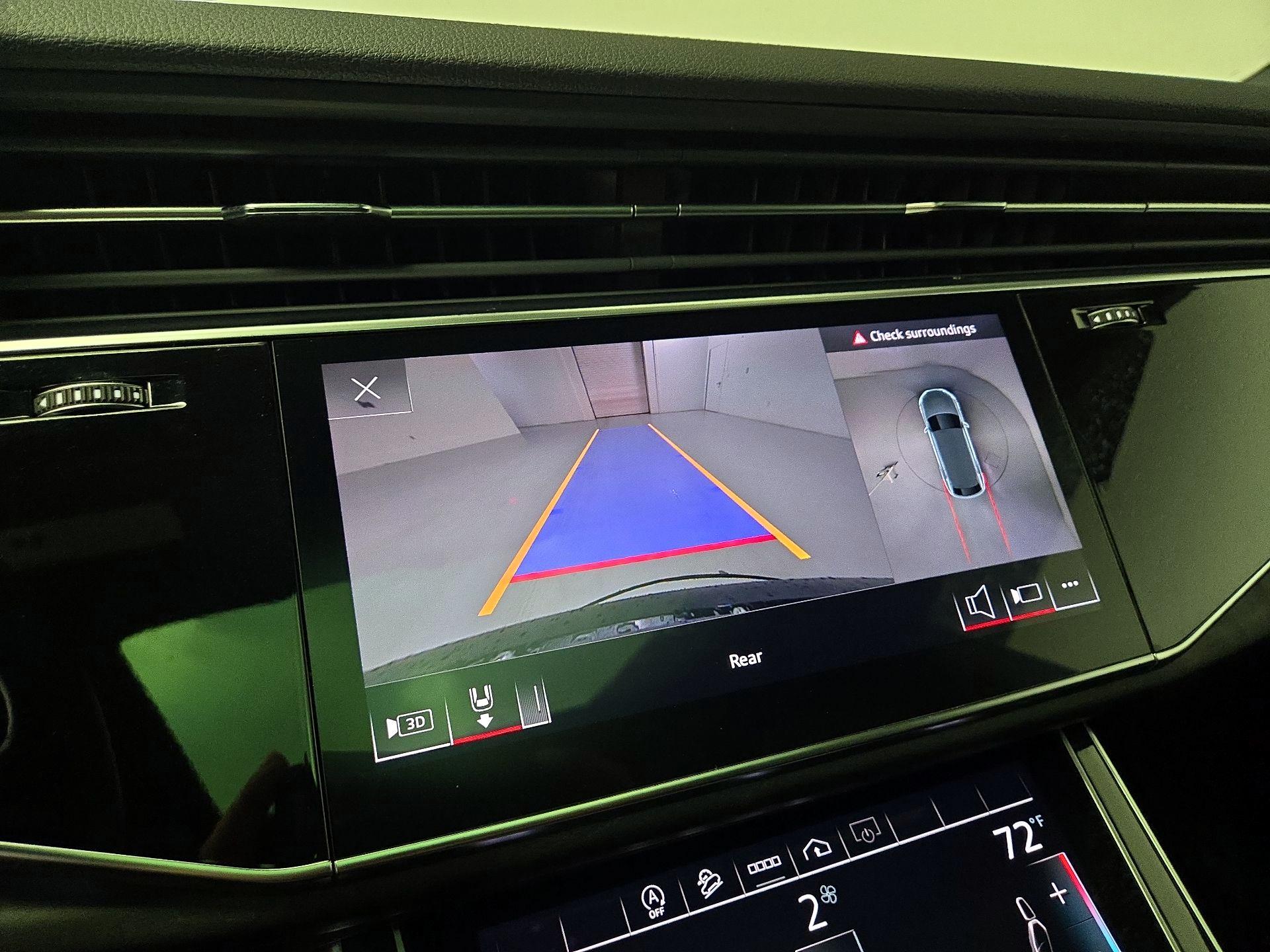 Thumbnail: 2023 Audi Q8 - 15