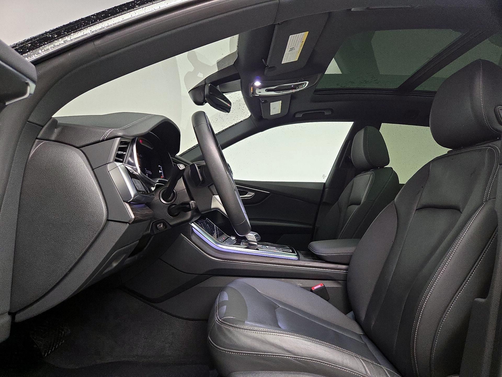 Thumbnail: 2023 Audi Q8 - 20