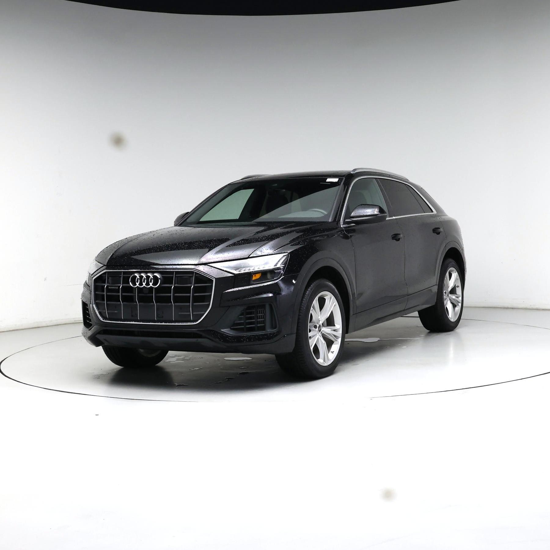 Thumbnail: 2023 Audi Q8 - 4