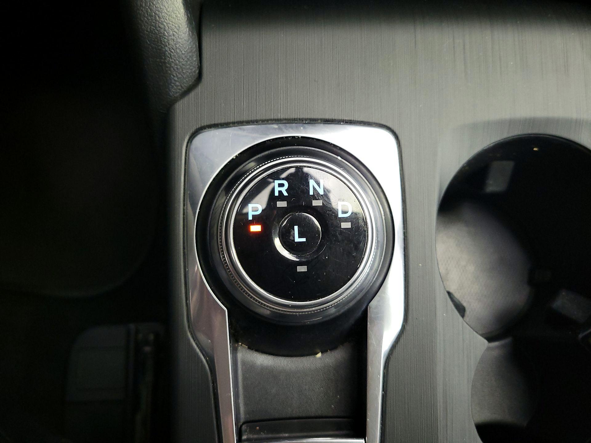 Thumbnail: 2020 Ford Escape - 18