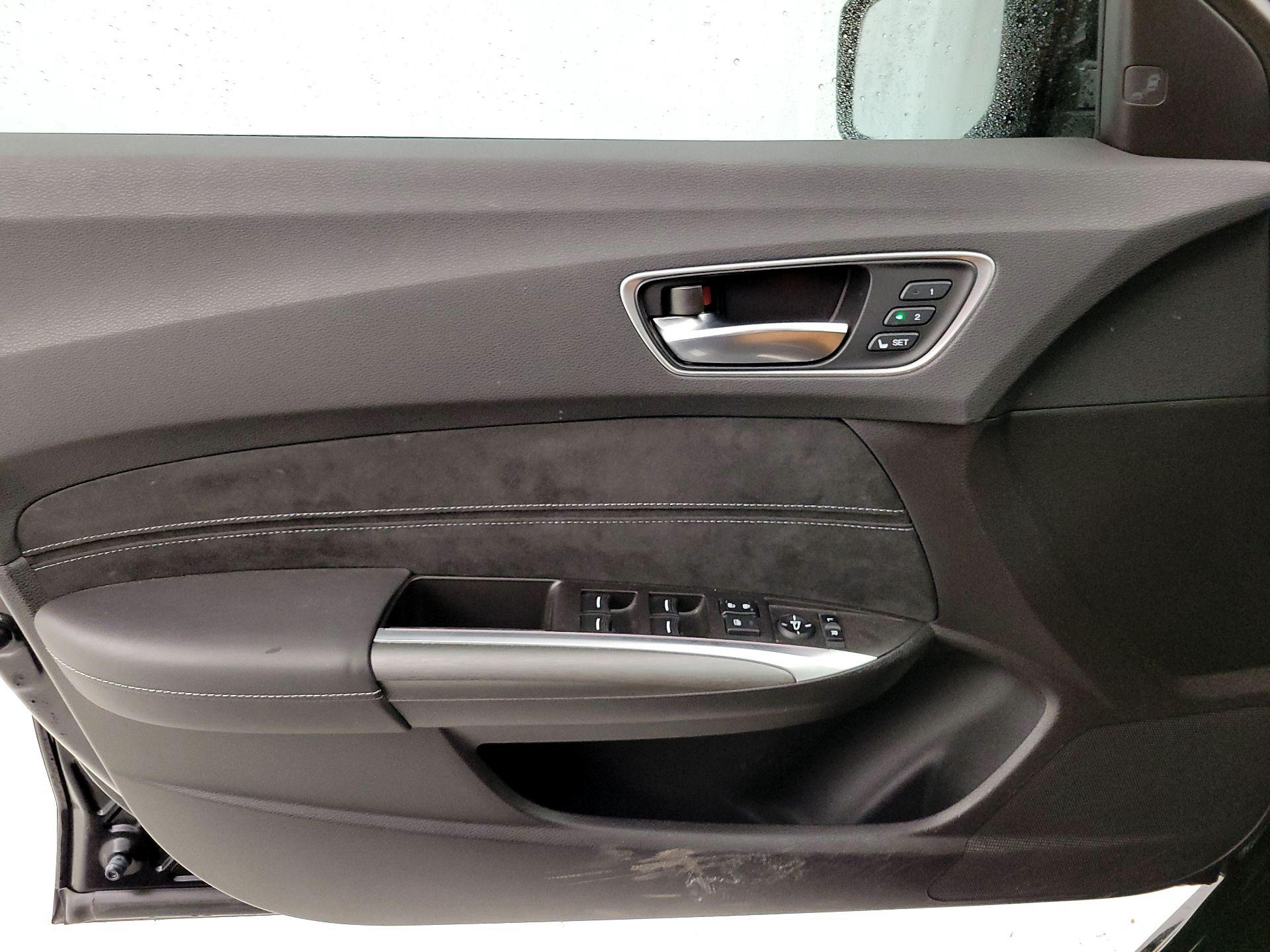 Thumbnail: 2020 Acura TLX - 12