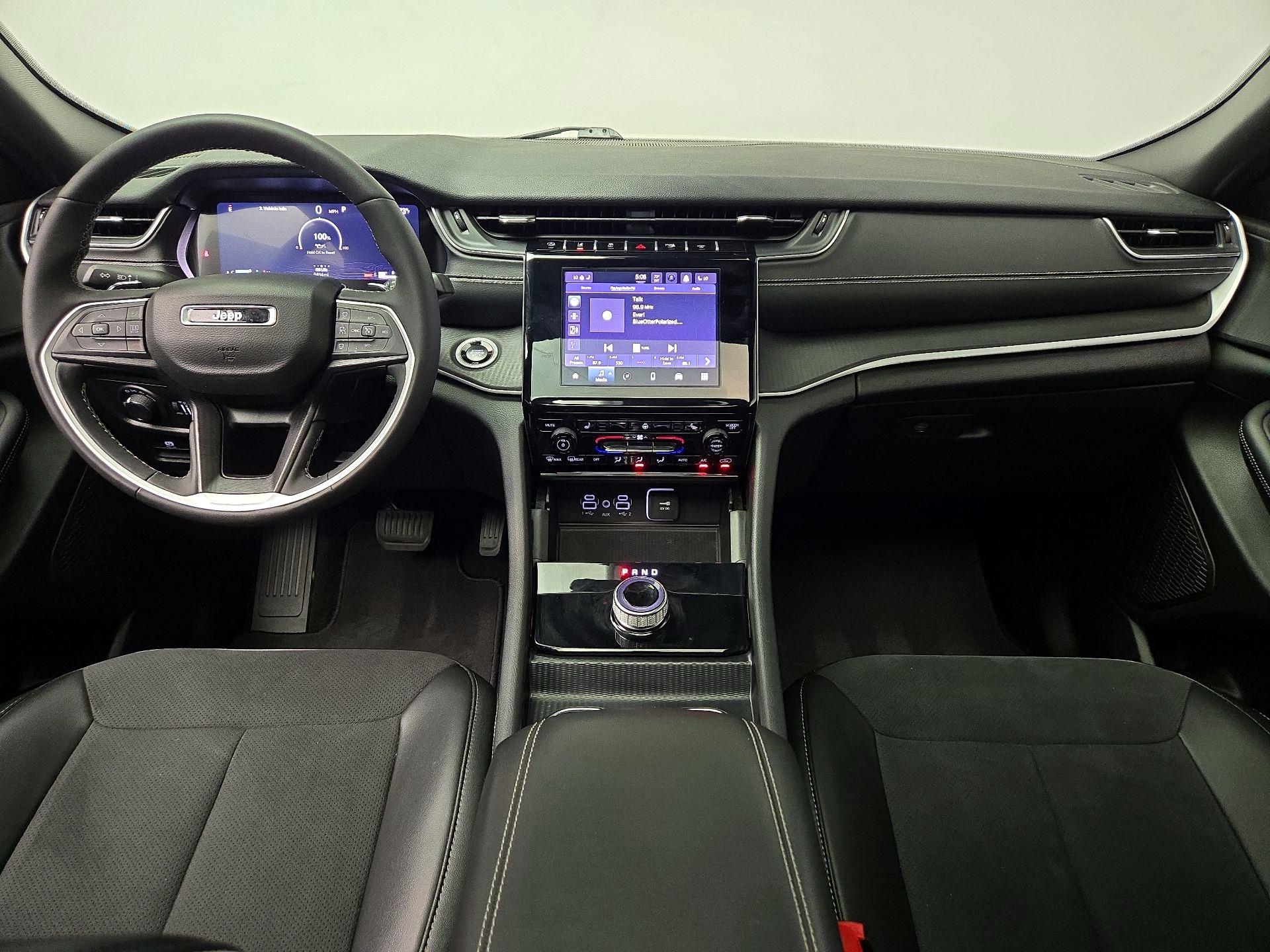 Thumbnail: 2024 Jeep Grand Cherokee - 9