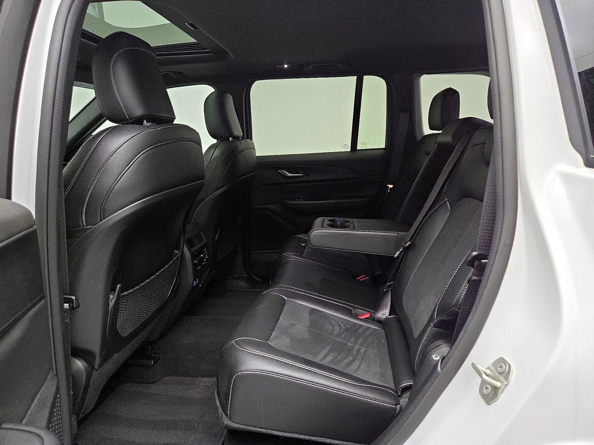 Thumbnail: 2024 Jeep Grand Cherokee - 20