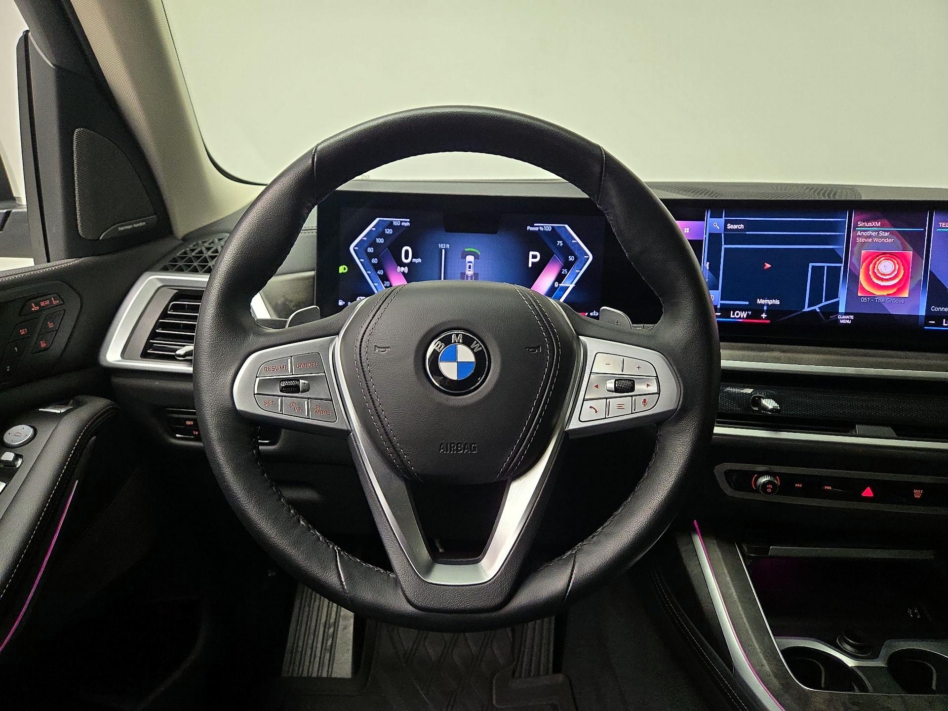 Thumbnail: 2023 BMW X7 - 10