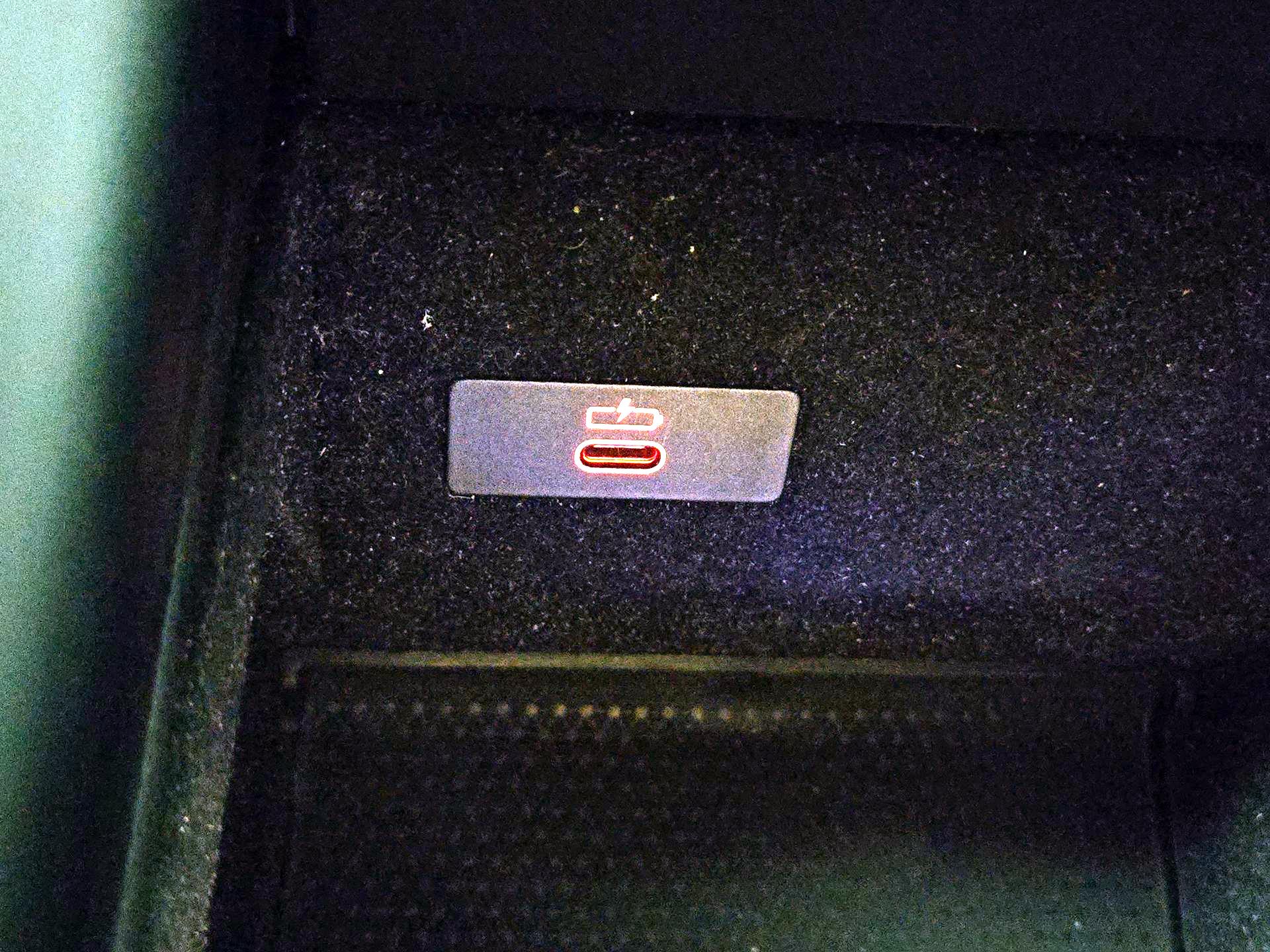 Thumbnail: 2023 BMW X7 - 19