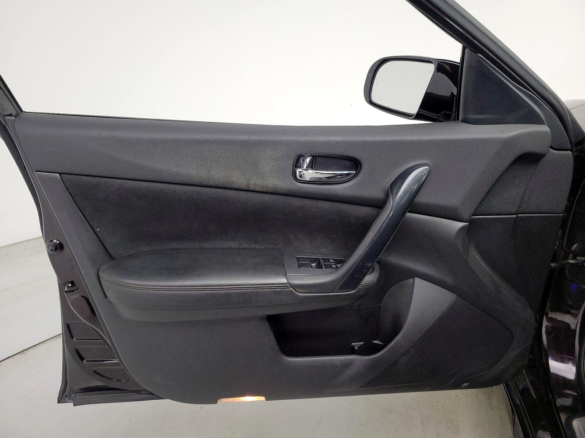 Thumbnail: 2014 Nissan Maxima - 12