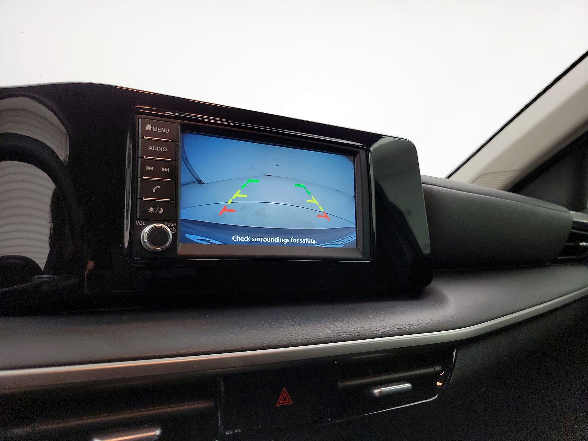 Thumbnail: 2025 Nissan Kicks - 14