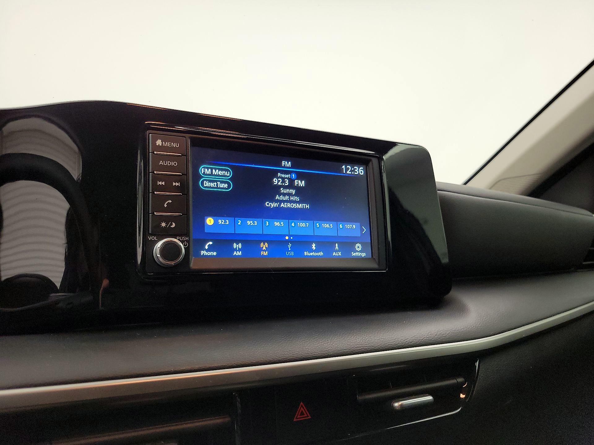 Thumbnail: 2025 Nissan Kicks - 15