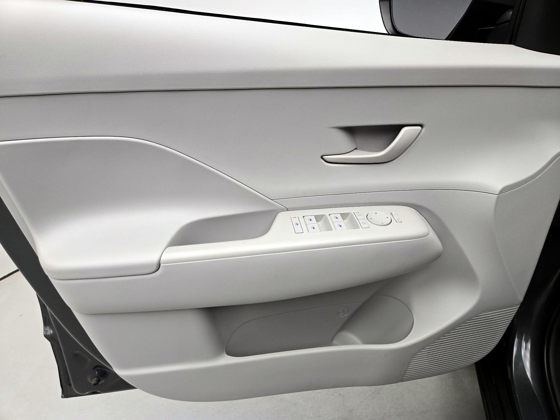 Thumbnail: 2024 Hyundai Kona - 12