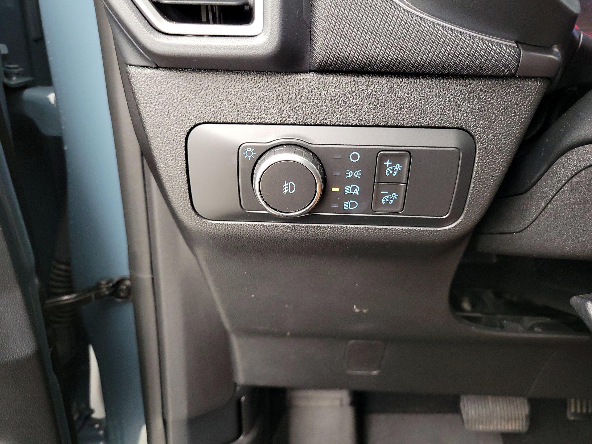 Thumbnail: 2021 Ford Bronco Sport - 13