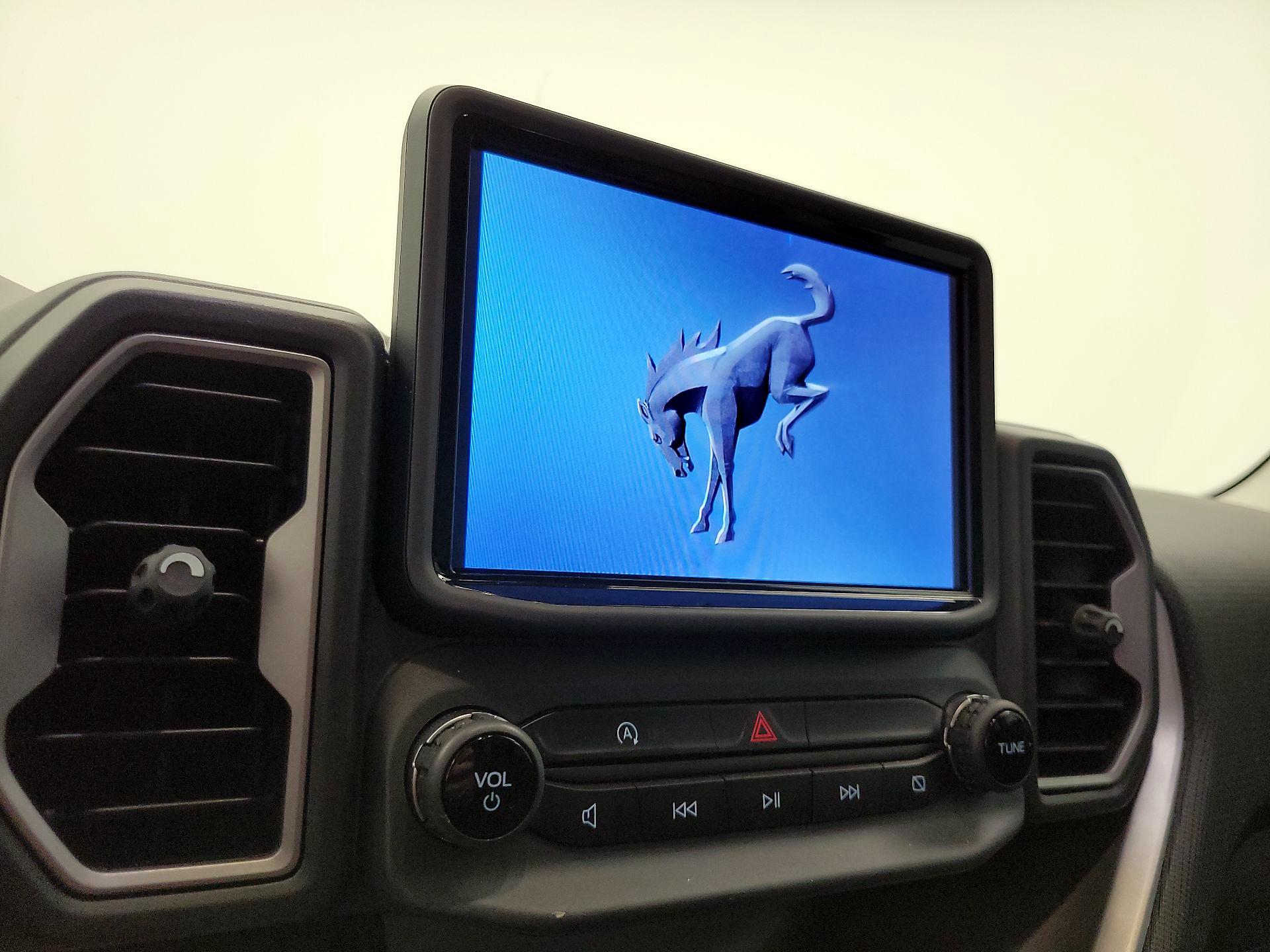 Thumbnail: 2021 Ford Bronco Sport - 16