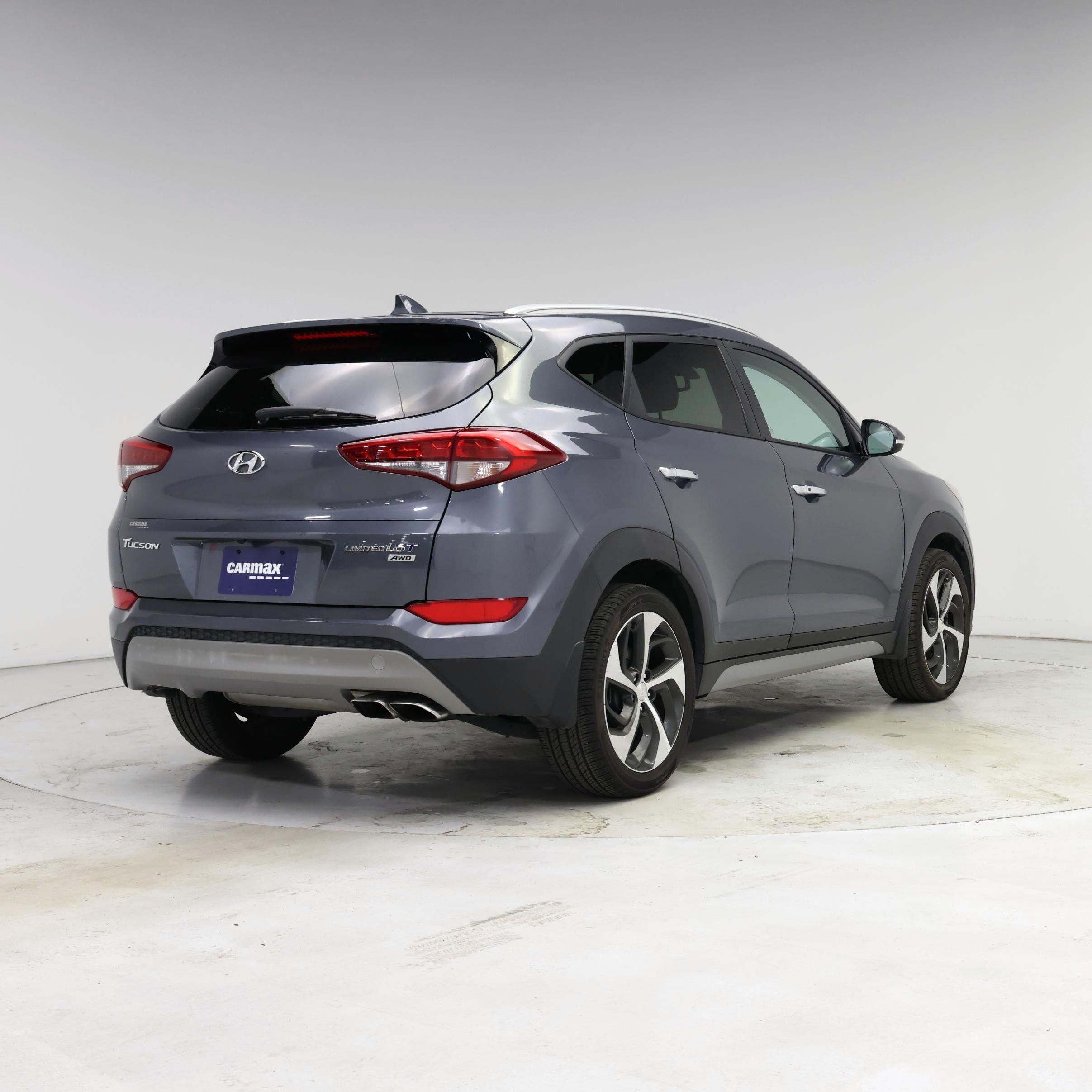 Thumbnail: 2017 Hyundai Tucson - 8