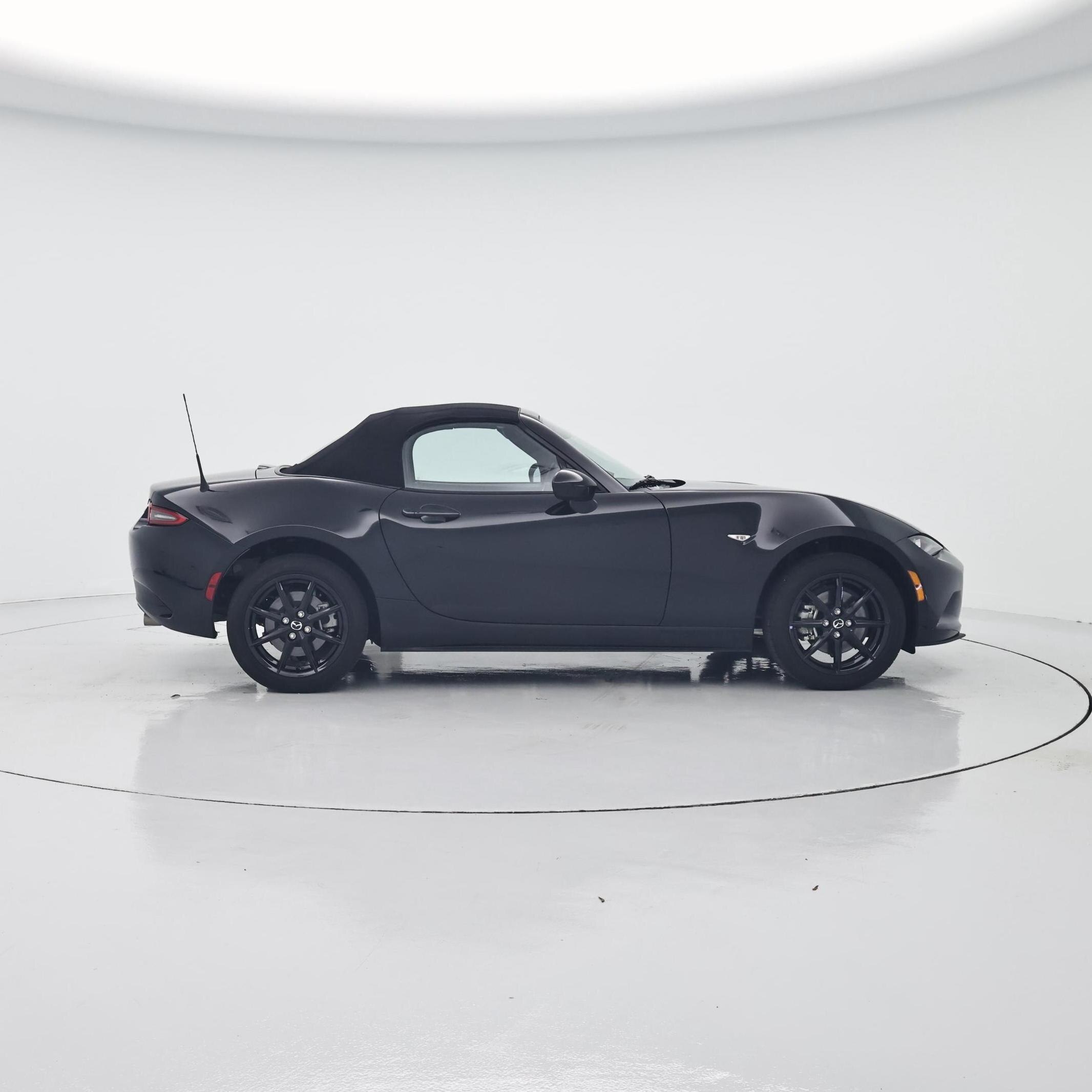 Thumbnail: 2025 Mazda MX-5 Miata - 7