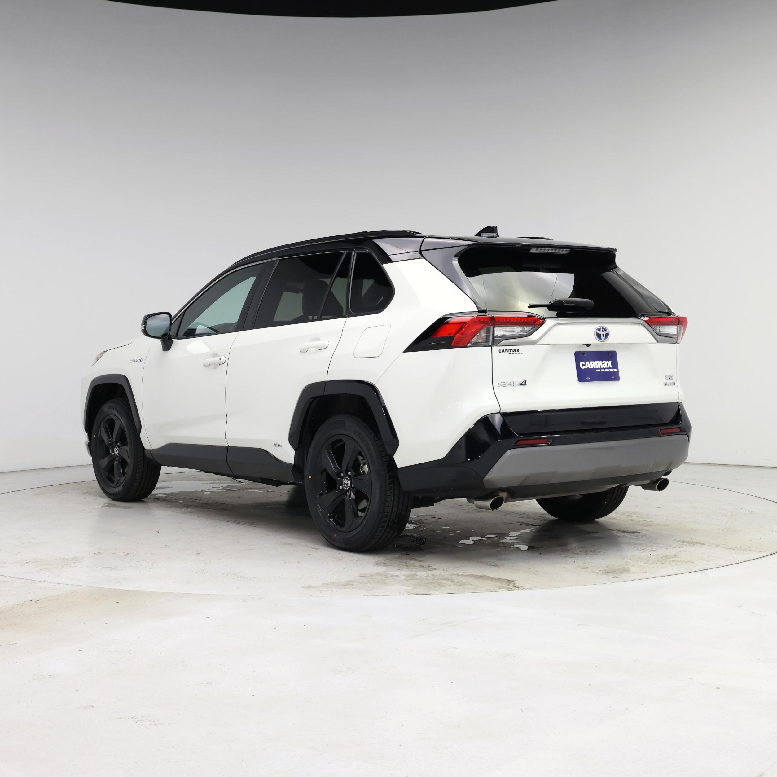 Thumbnail: 2021 Toyota RAV4 - 2