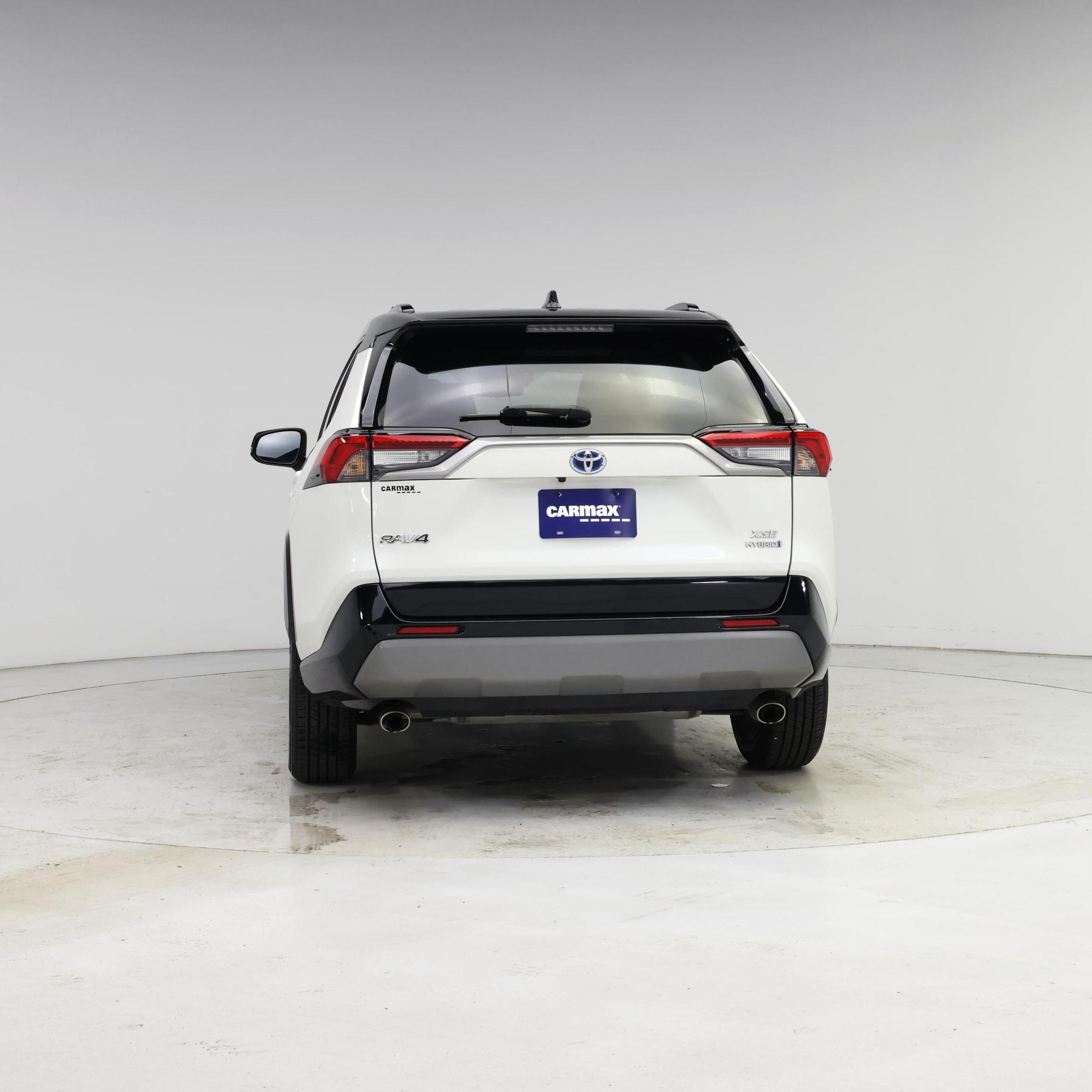Thumbnail: 2021 Toyota RAV4 - 6