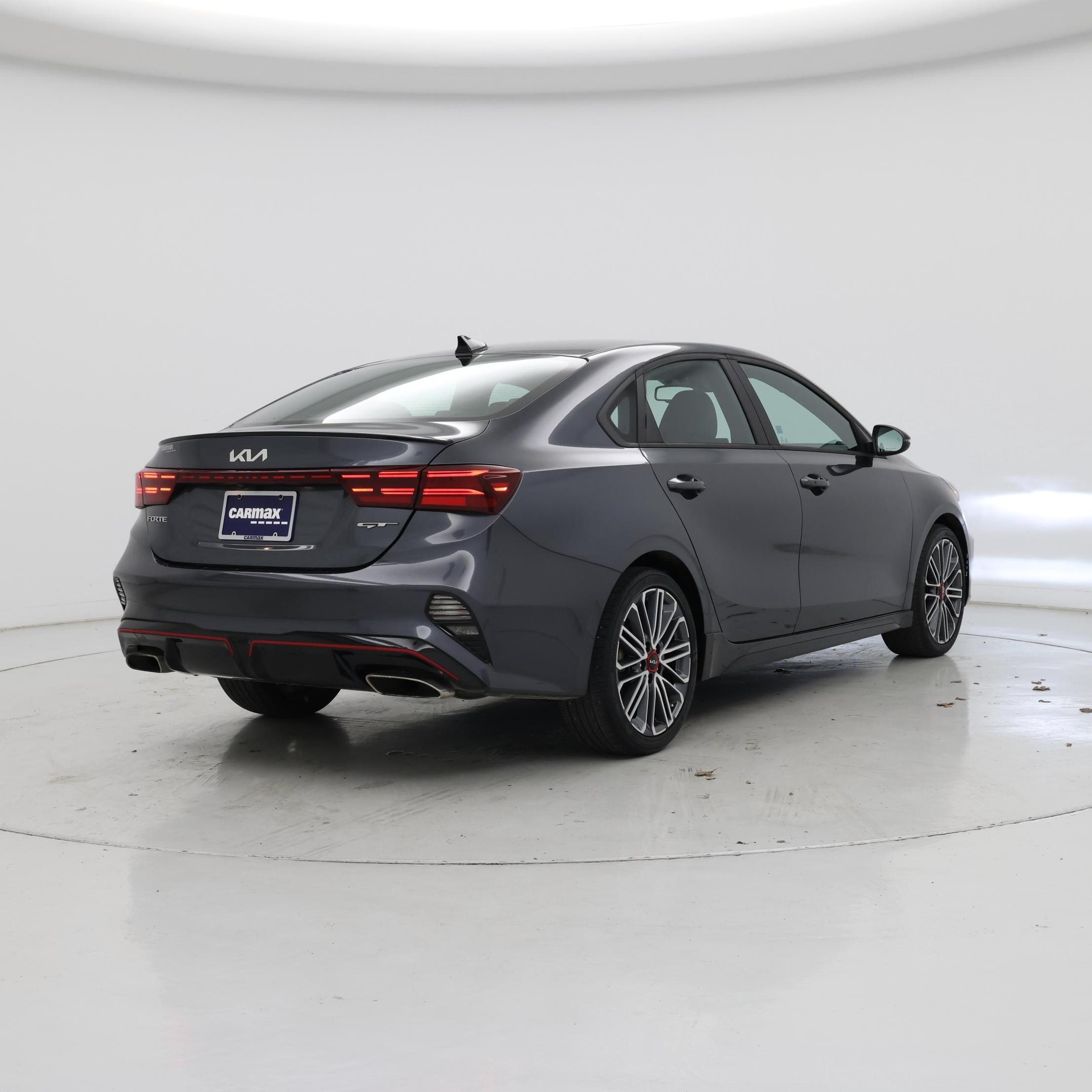 Thumbnail: 2022 Kia Forte - 8