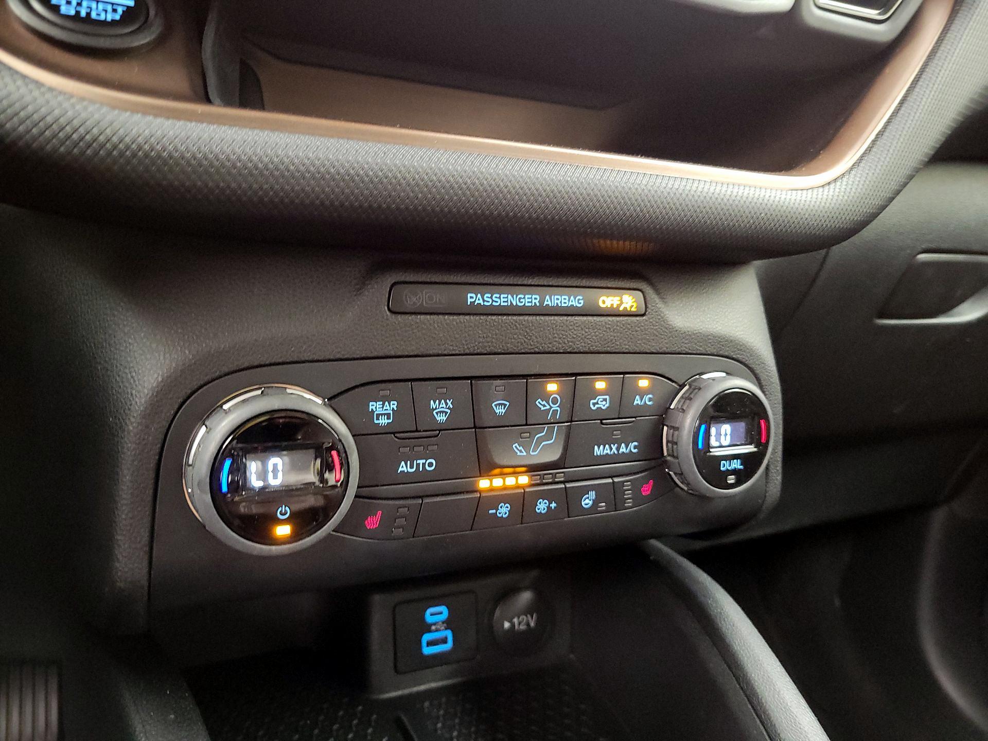 Thumbnail: 2021 Ford Bronco Sport - 16