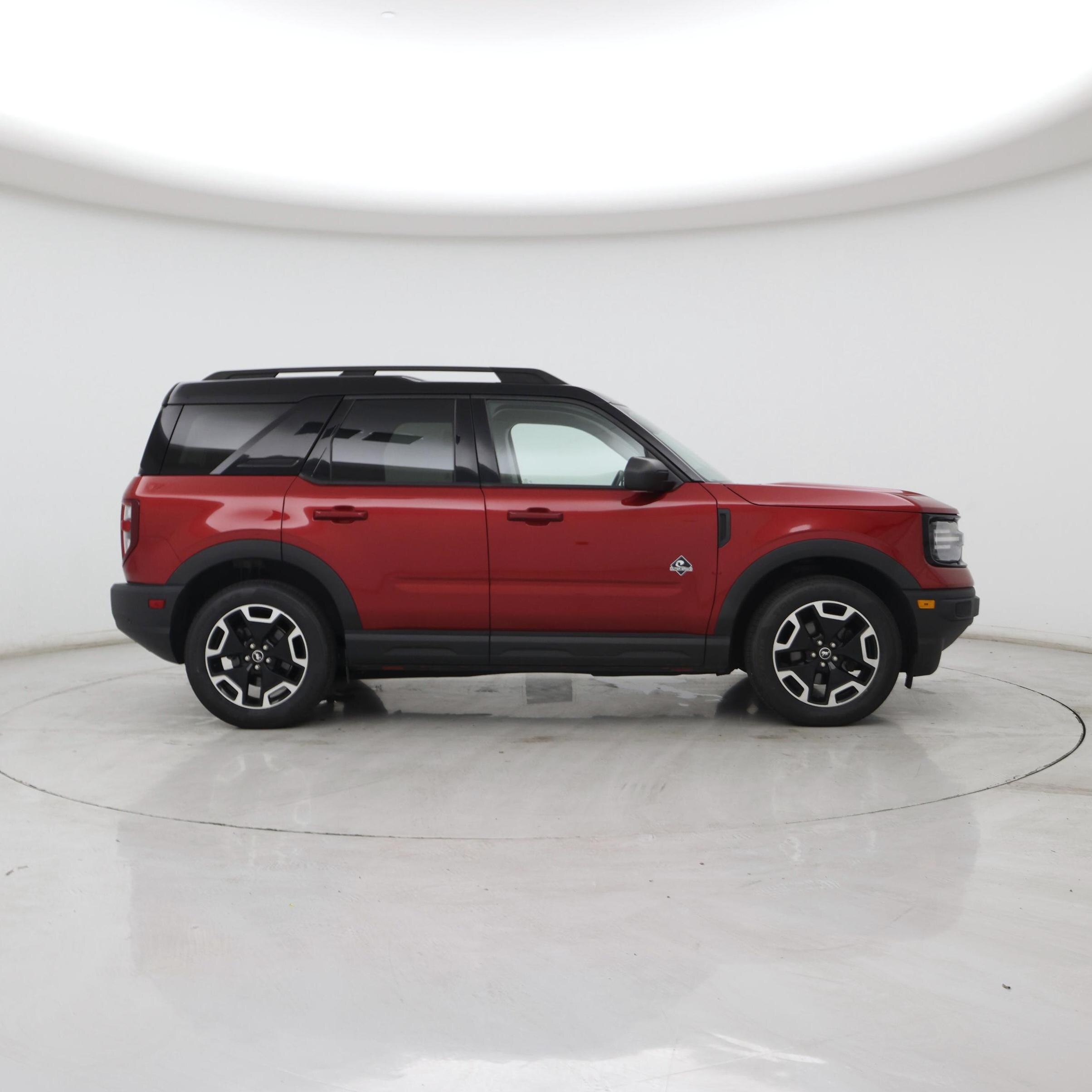 Thumbnail: 2021 Ford Bronco Sport - 7