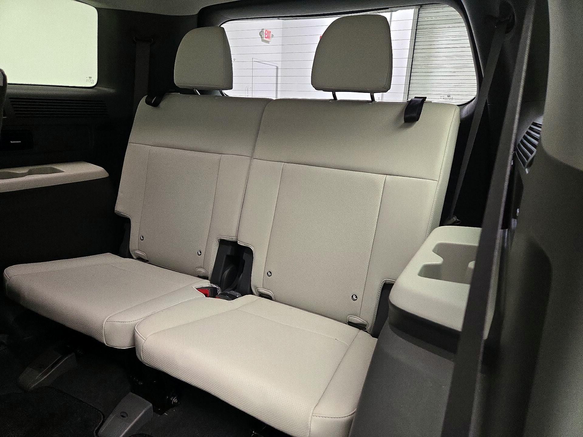 Thumbnail: 2024 Hyundai Santa Fe - 20