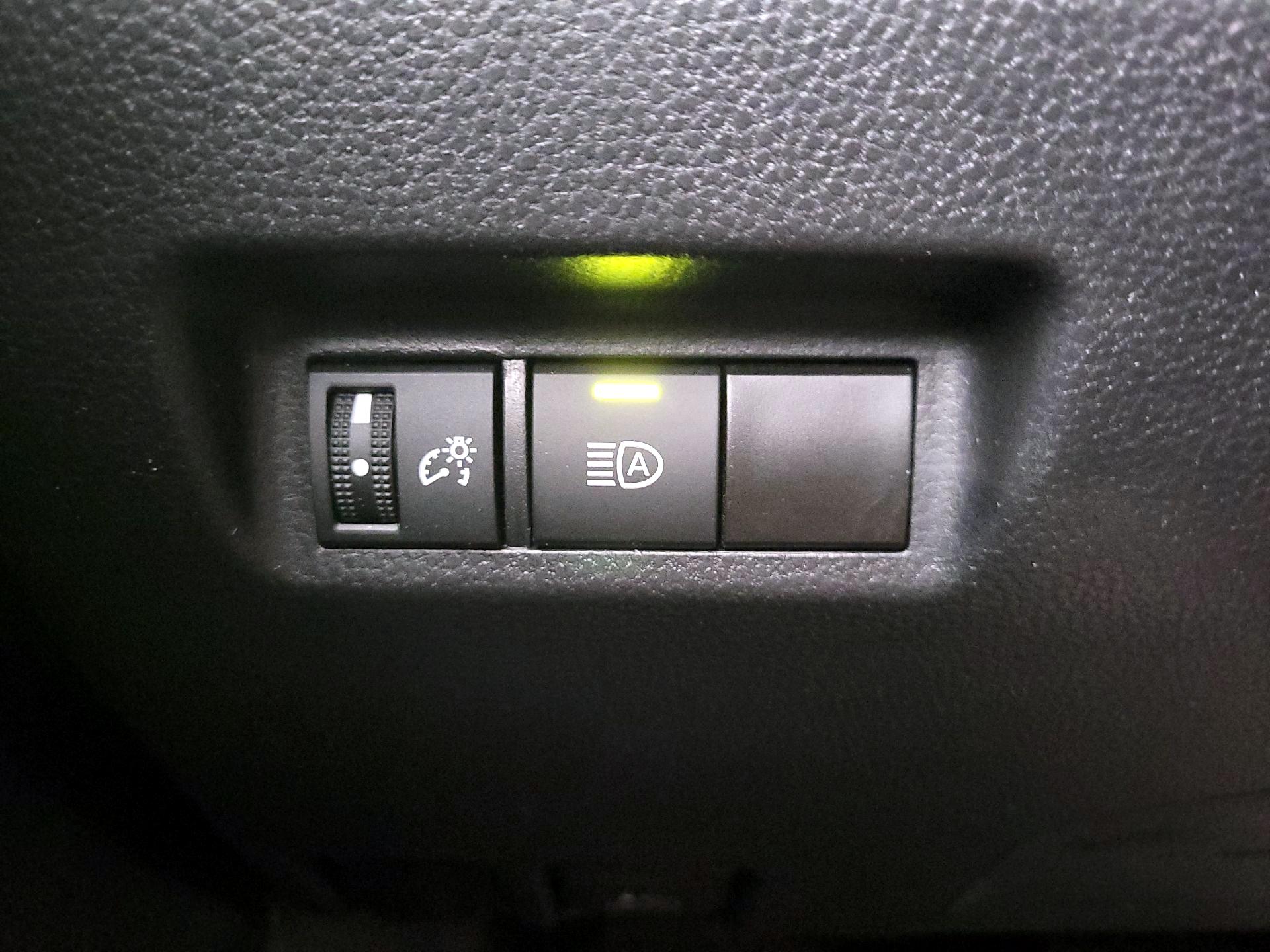 Thumbnail: 2024 Toyota RAV4 - 13