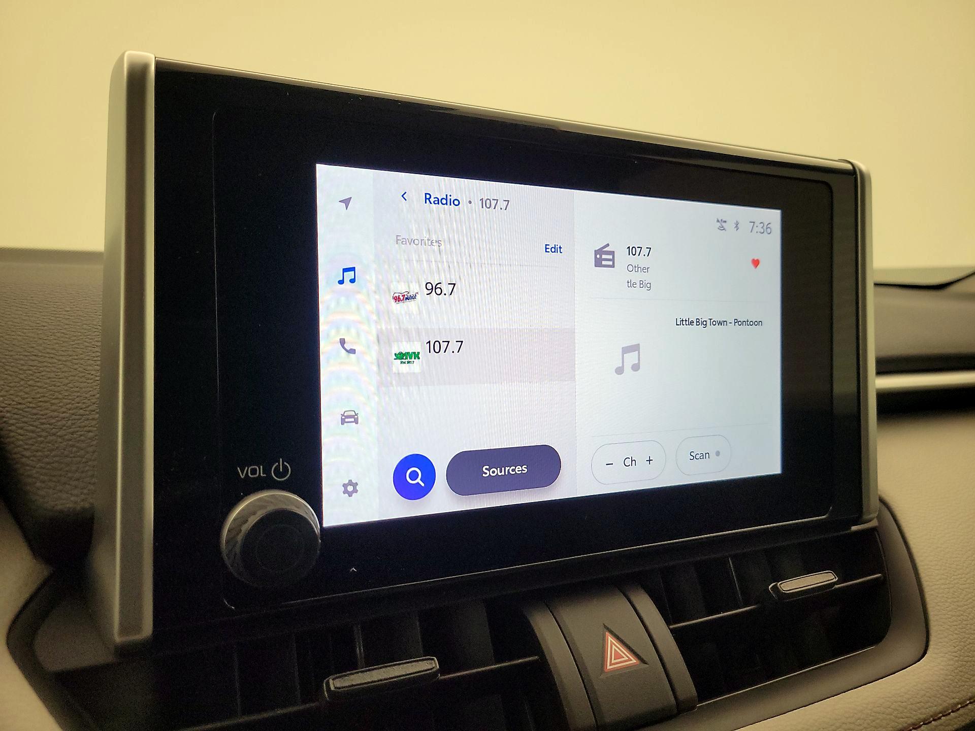 Thumbnail: 2024 Toyota RAV4 - 15