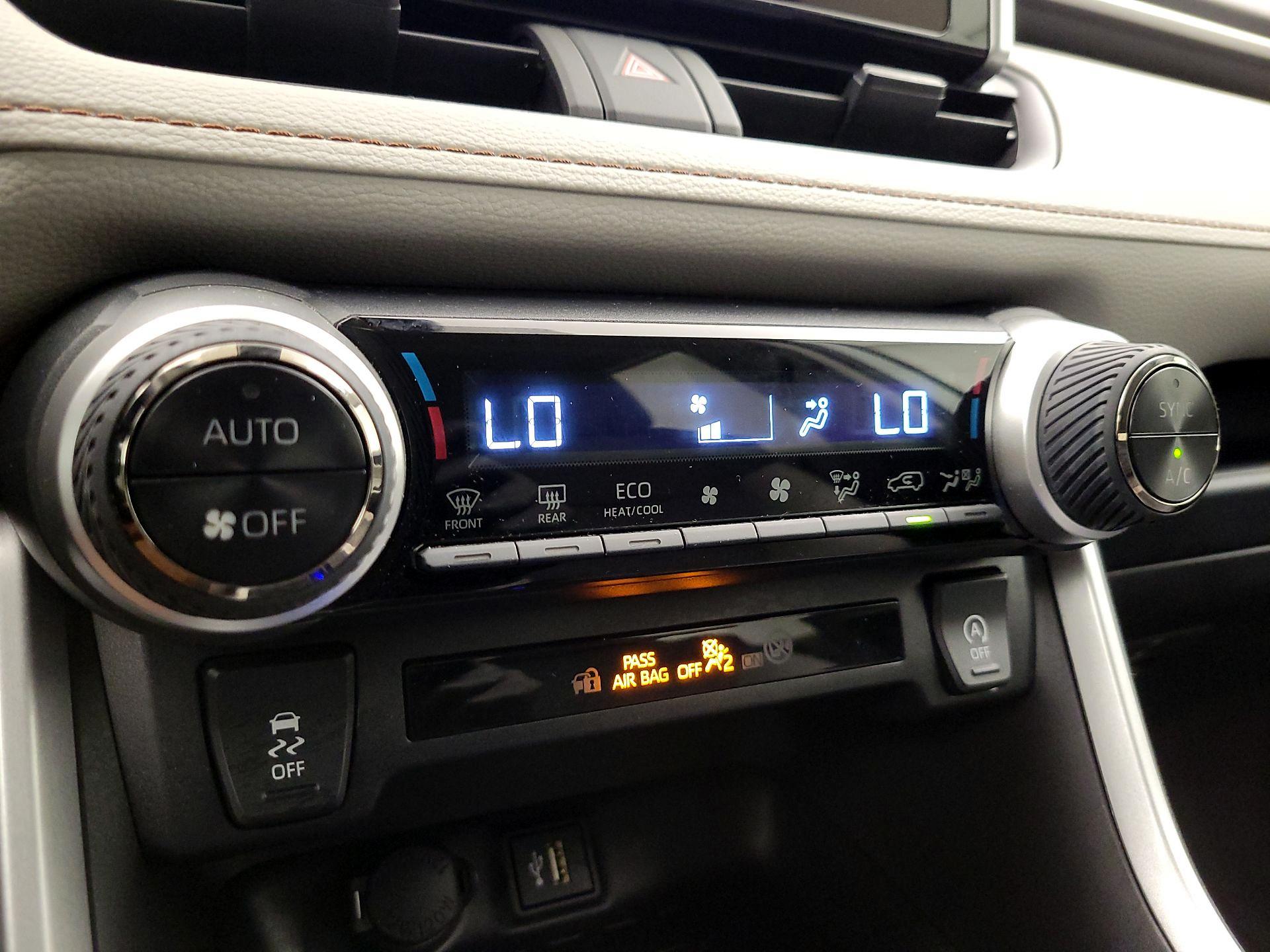 Thumbnail: 2024 Toyota RAV4 - 16