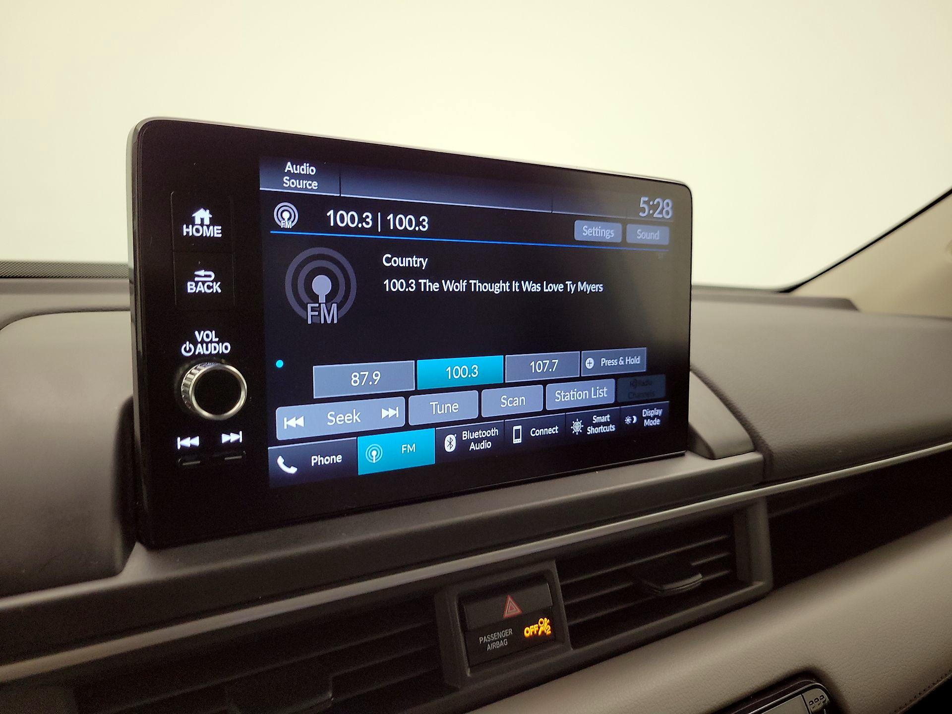 Thumbnail: 2025 Honda Pilot - 15