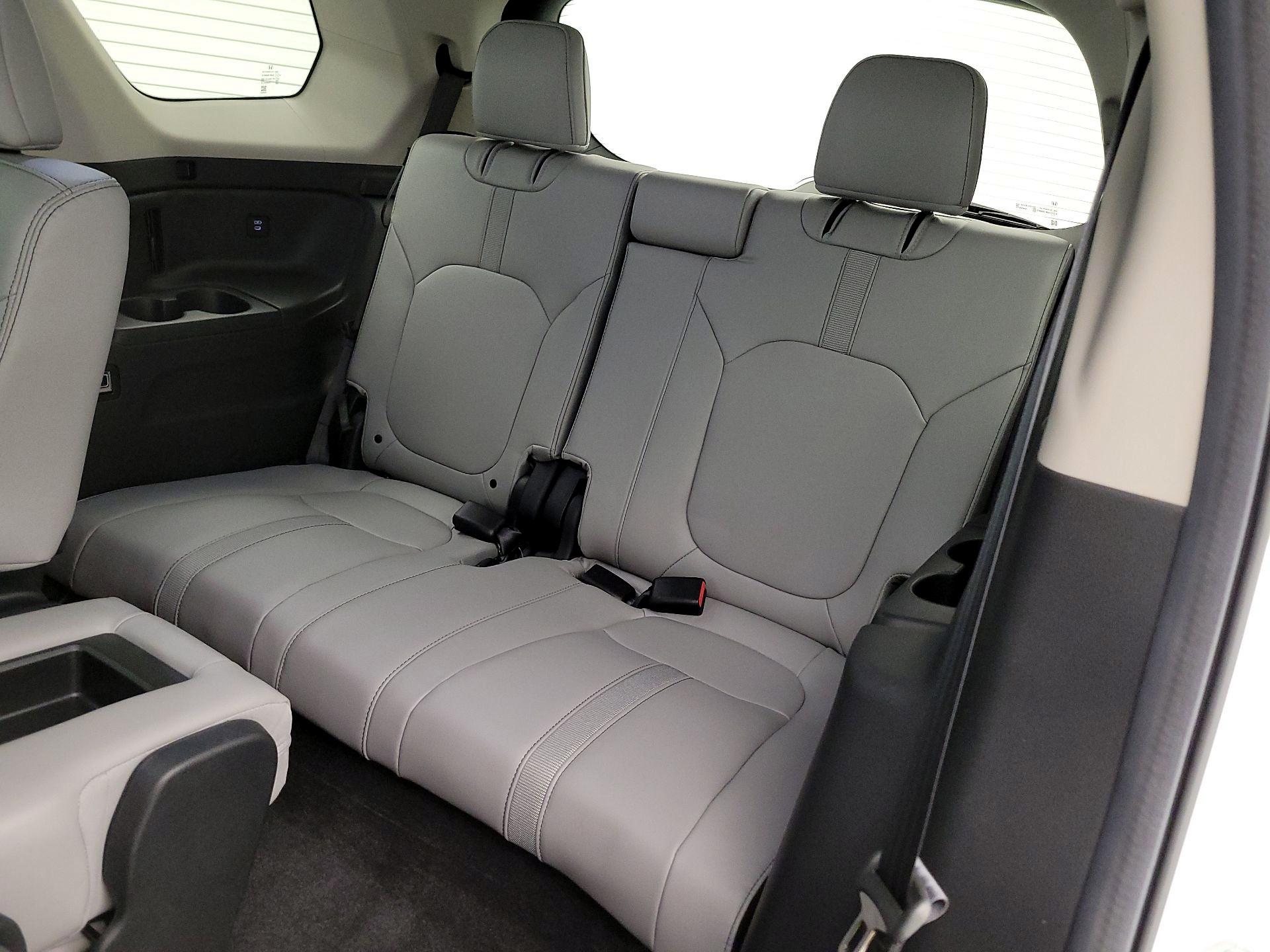 Thumbnail: 2025 Honda Pilot - 20