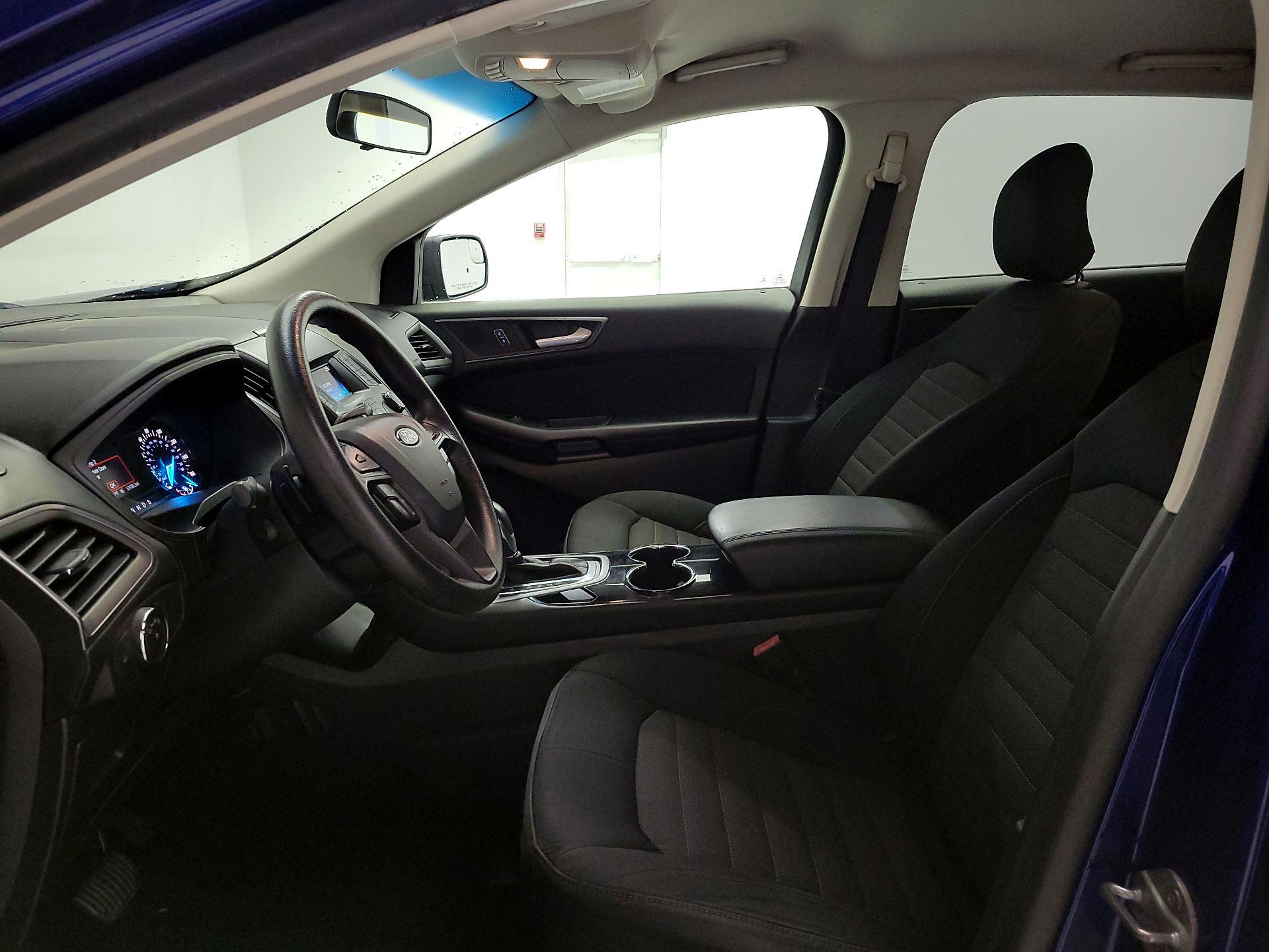 Thumbnail: 2015 Ford Edge - 11