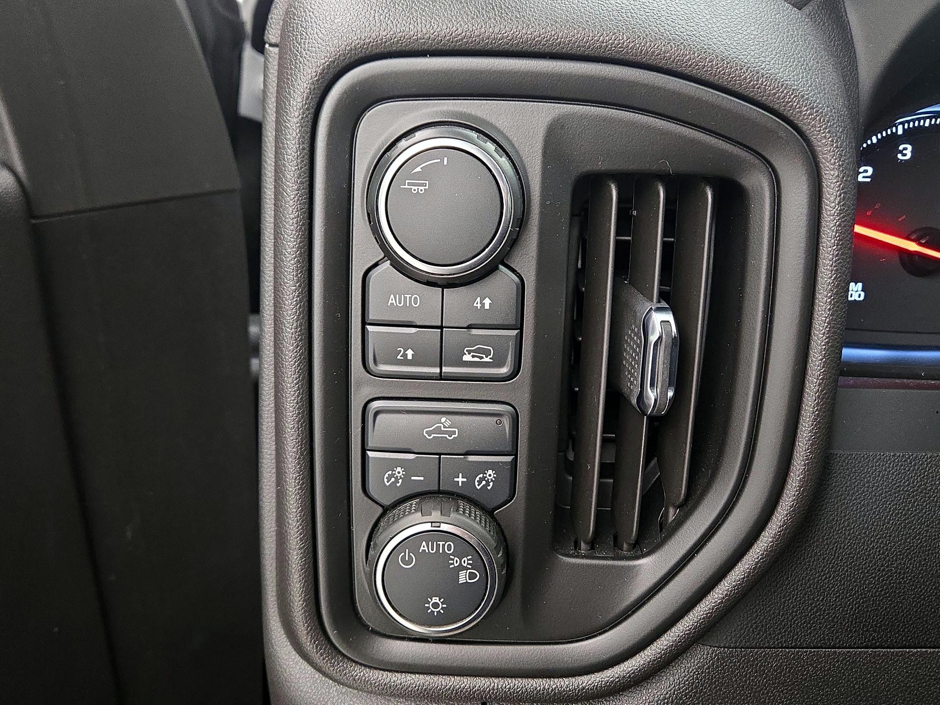 Thumbnail: 2024 Chevrolet Silverado 1500 - 13