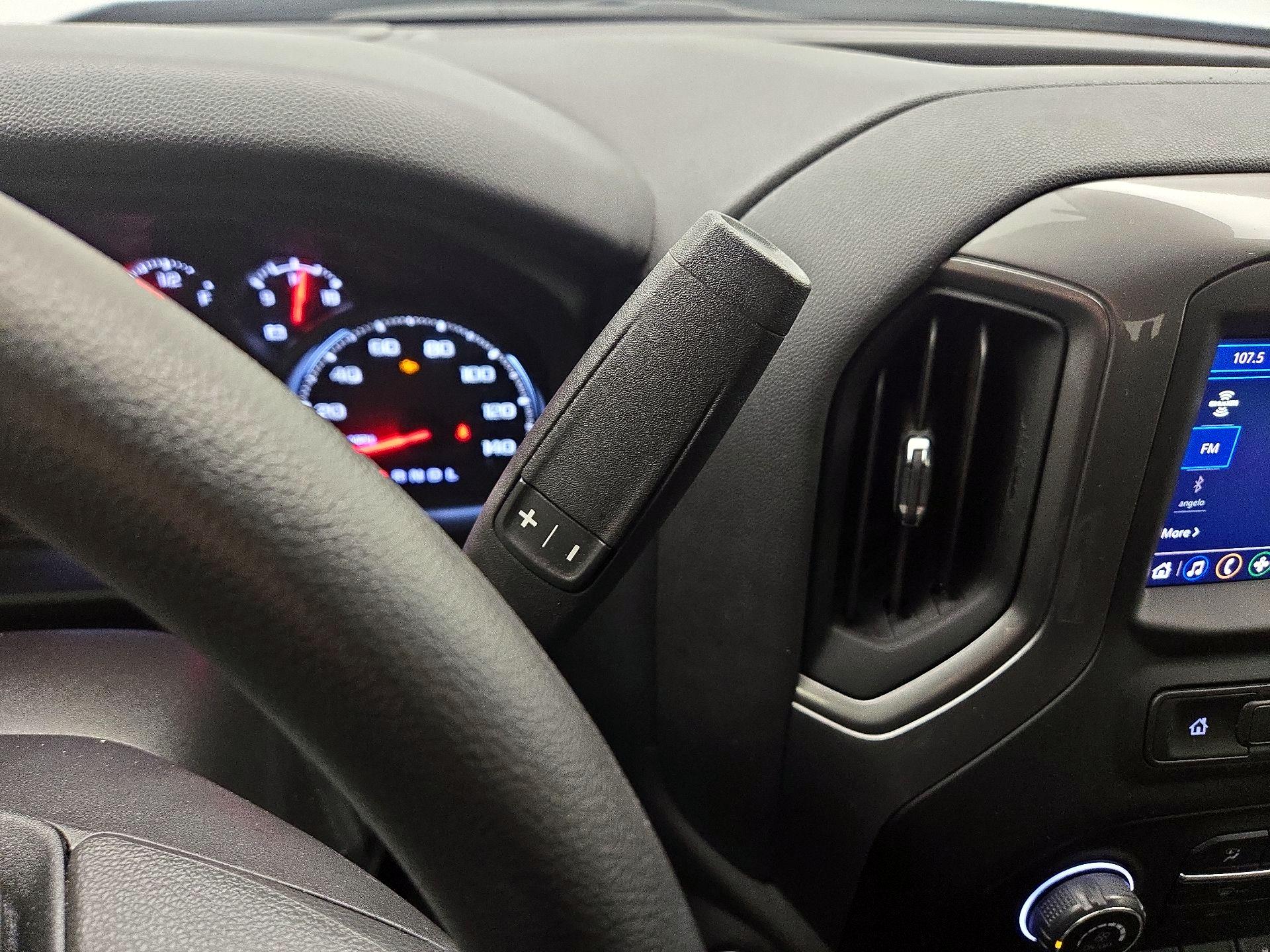 Thumbnail: 2024 Chevrolet Silverado 1500 - 17