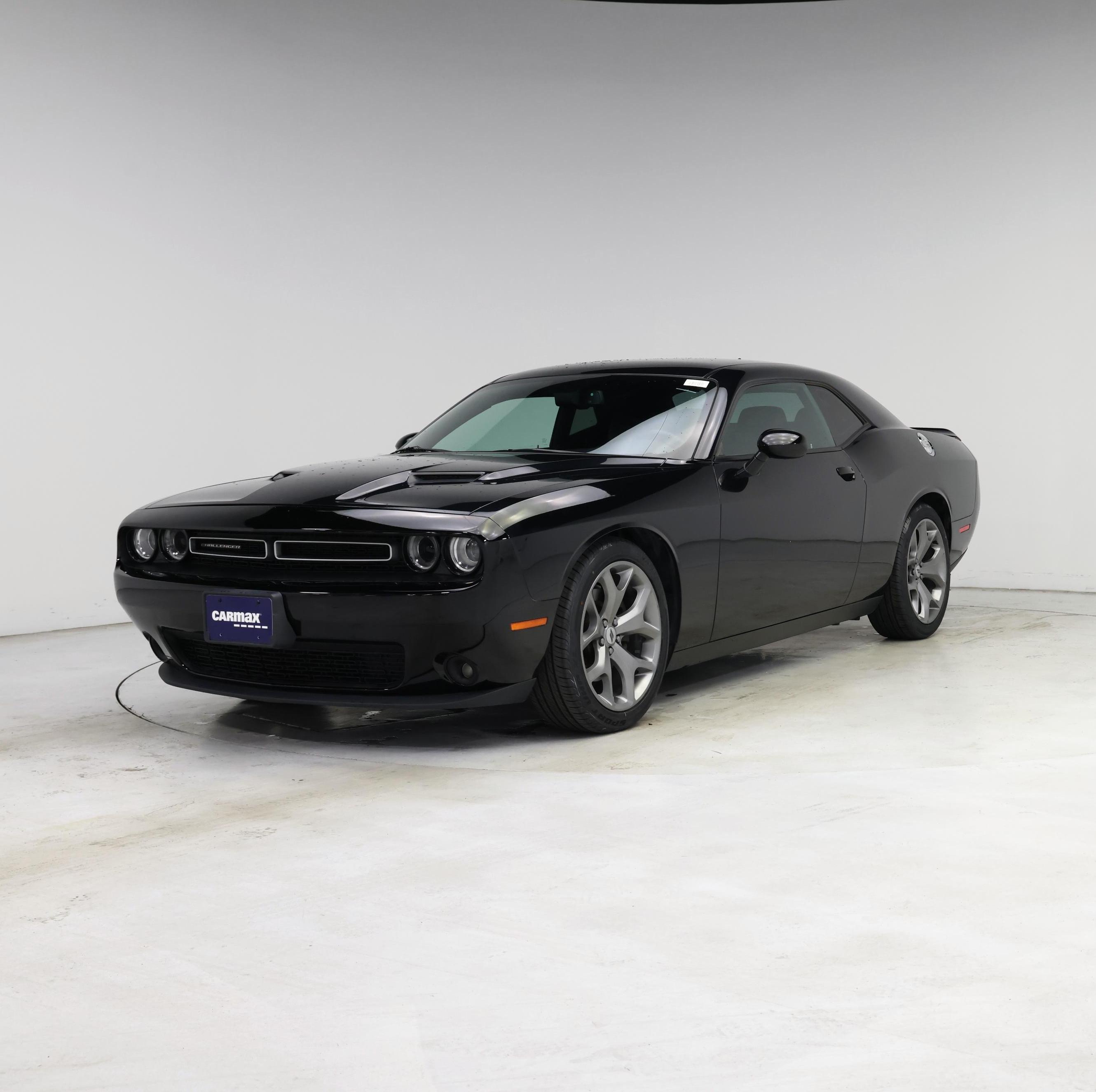 Thumbnail: 2018 Dodge Challenger - 4