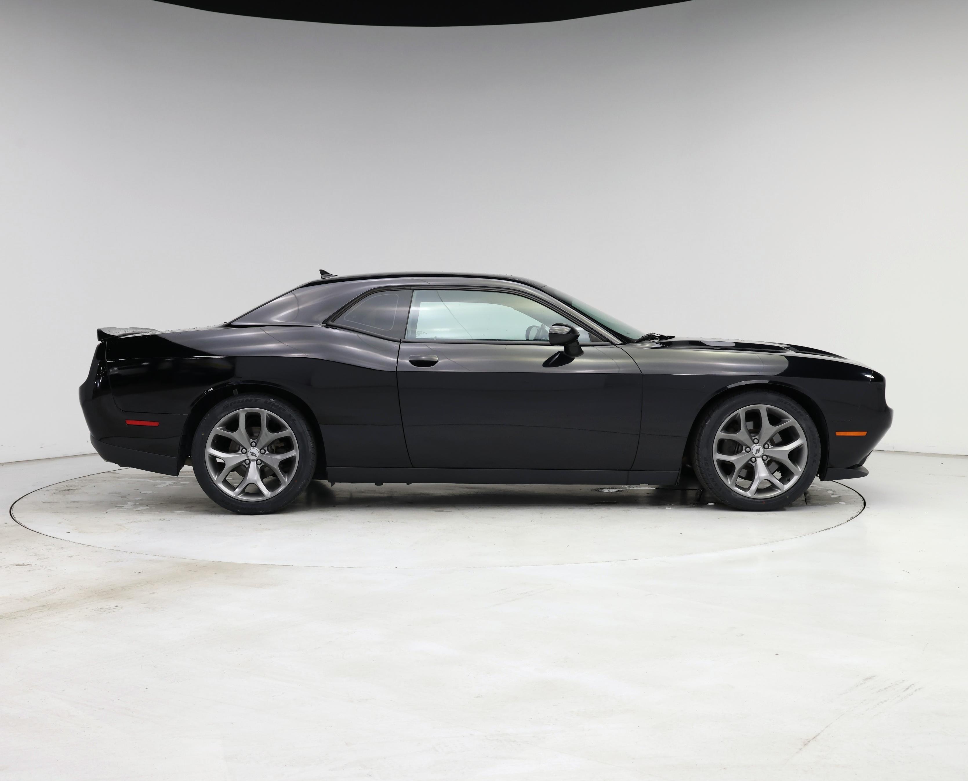 Thumbnail: 2018 Dodge Challenger - 7