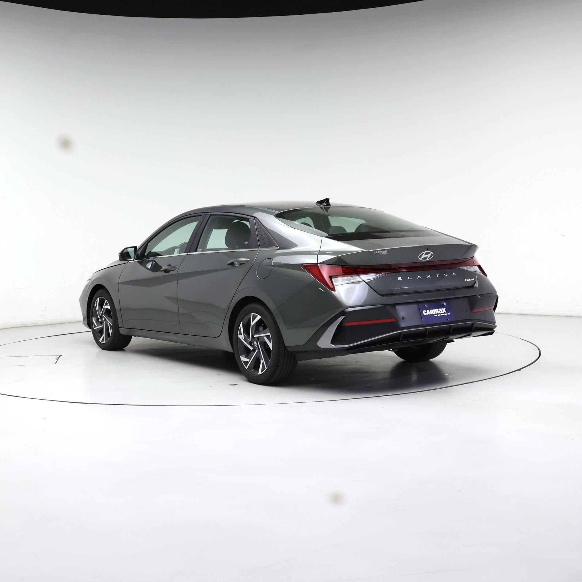 Thumbnail: 2024 Hyundai Elantra - 2