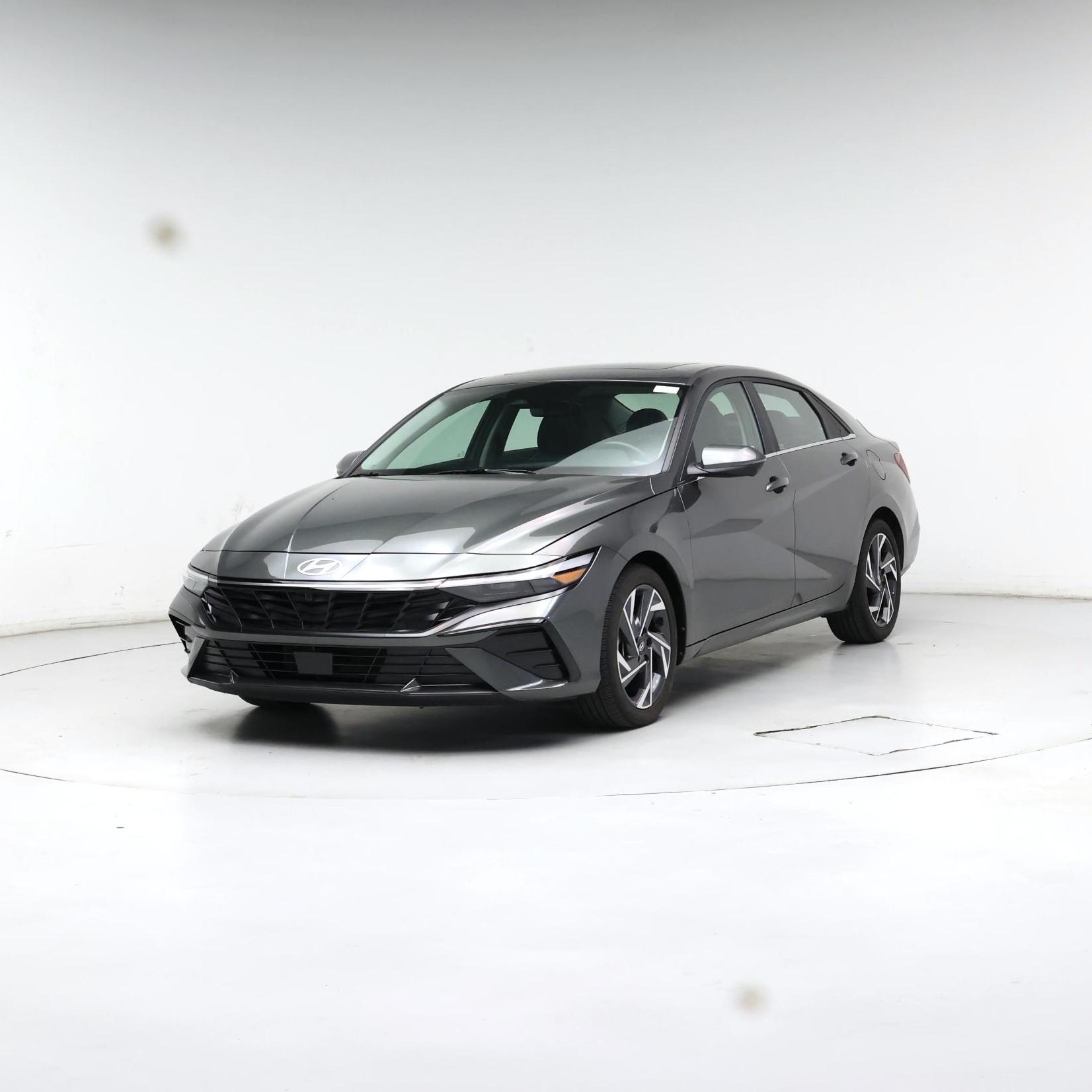 Thumbnail: 2024 Hyundai Elantra - 4