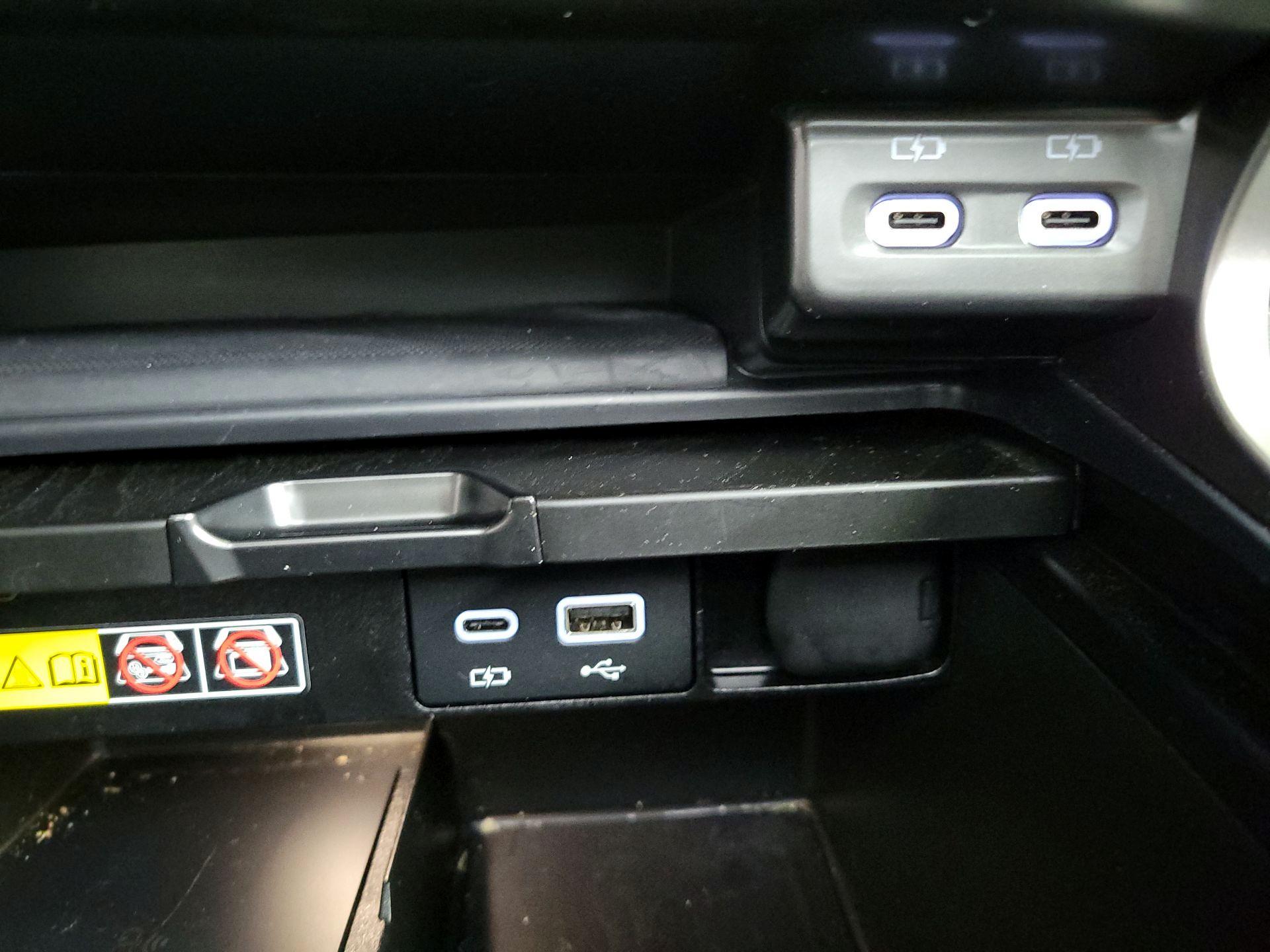 Thumbnail: 2023 Lexus RX - 19