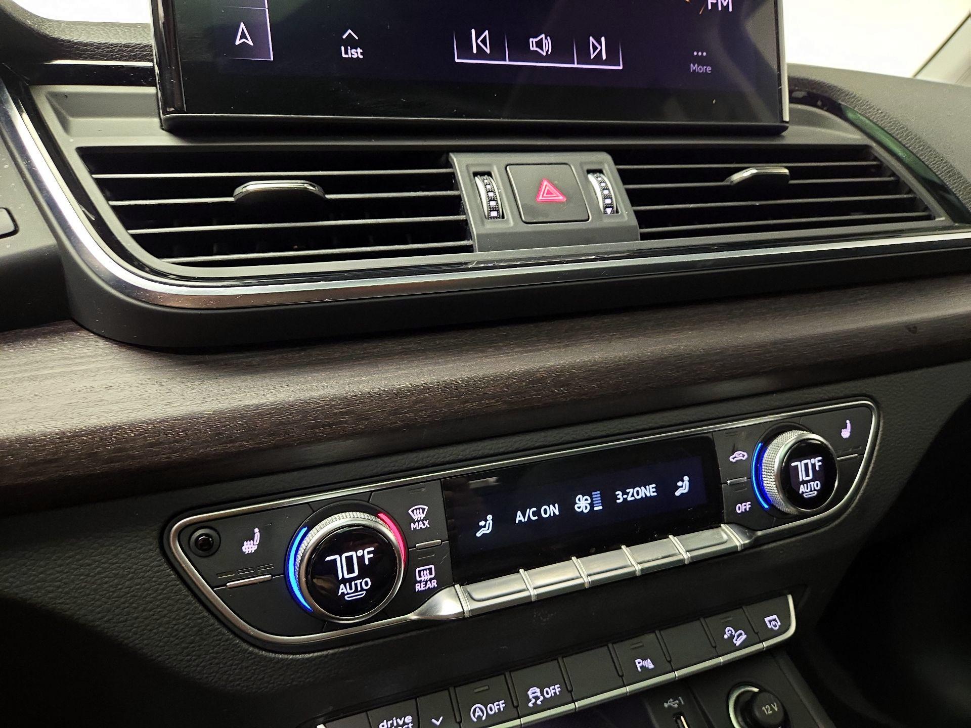 Thumbnail: 2021 Audi Q5 - 16