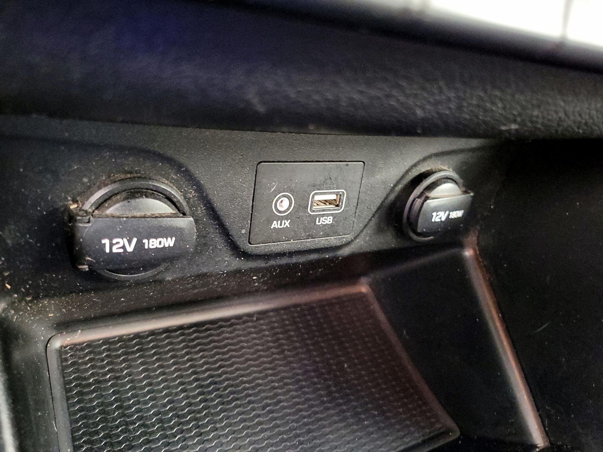 Thumbnail: 2020 Hyundai Tucson - 18