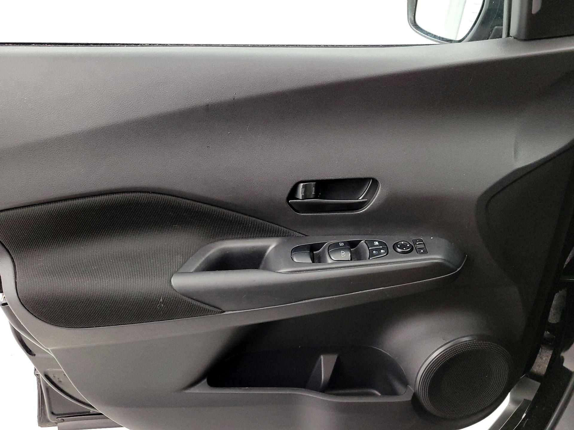 Thumbnail: 2024 Nissan Kicks - 12