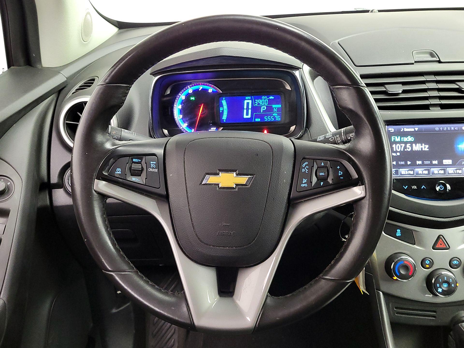 Thumbnail: 2015 Chevrolet Trax - 10