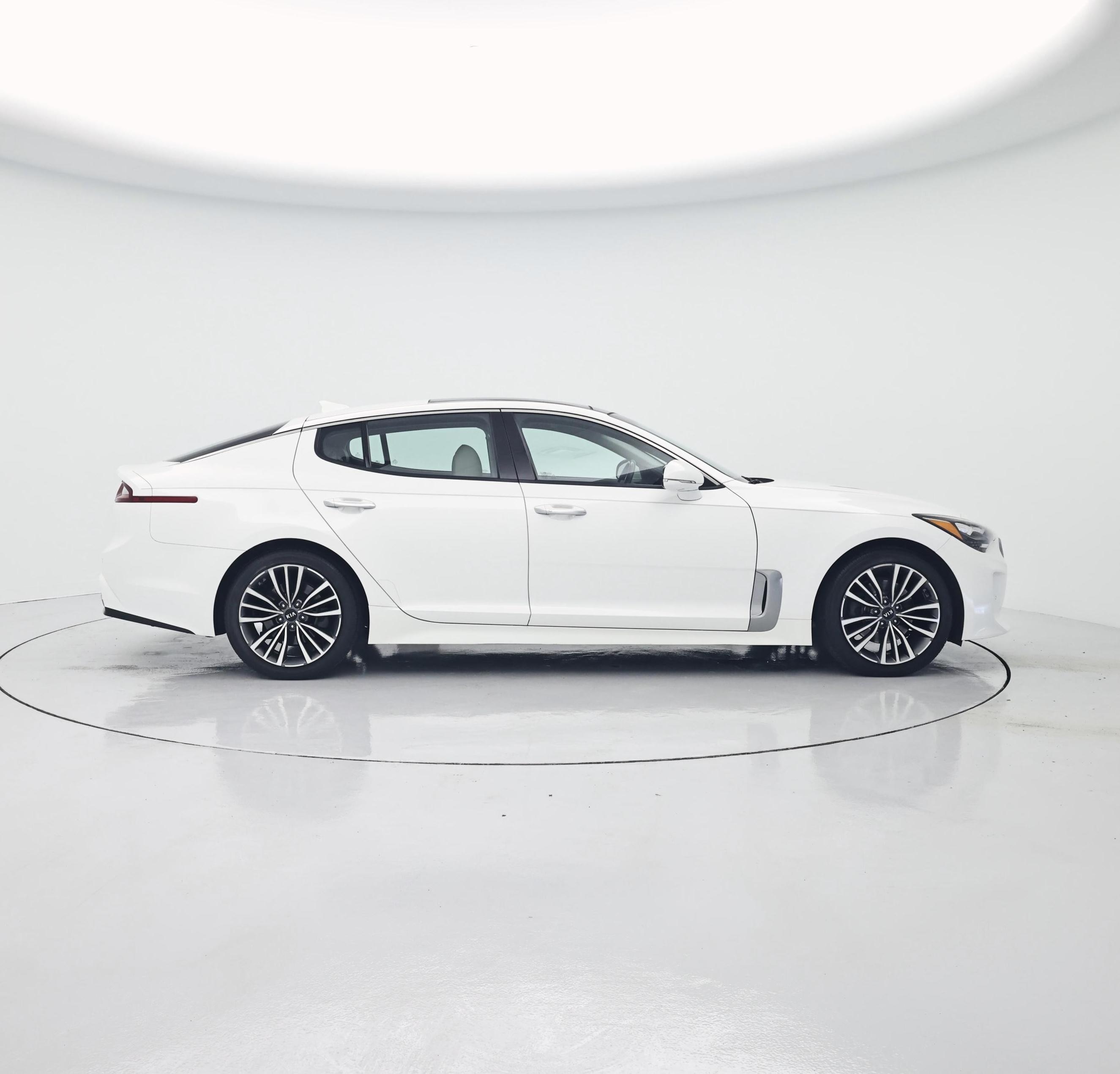 Thumbnail: 2019 Kia Stinger - 7