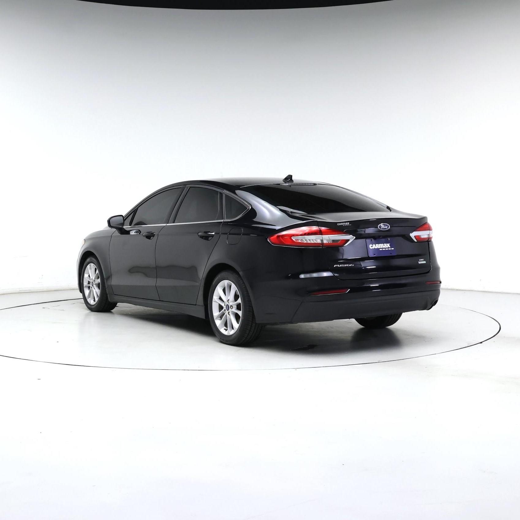 Thumbnail: 2020 Ford Fusion - 2